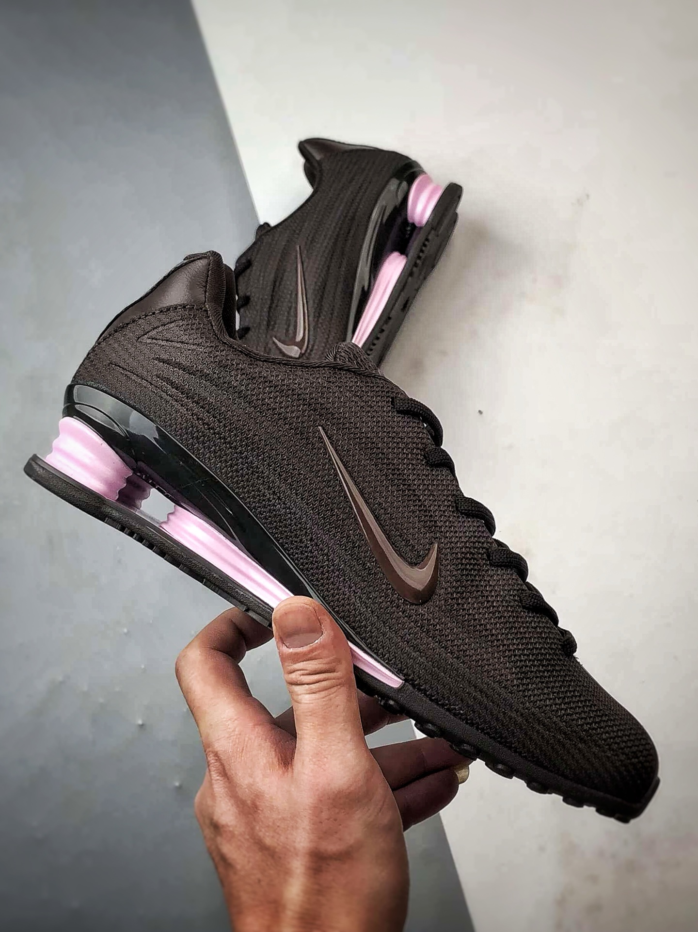 NK Shox Z系列 黑棕粉 气柱科技风舒适生活休闲鞋 HQ7540-200