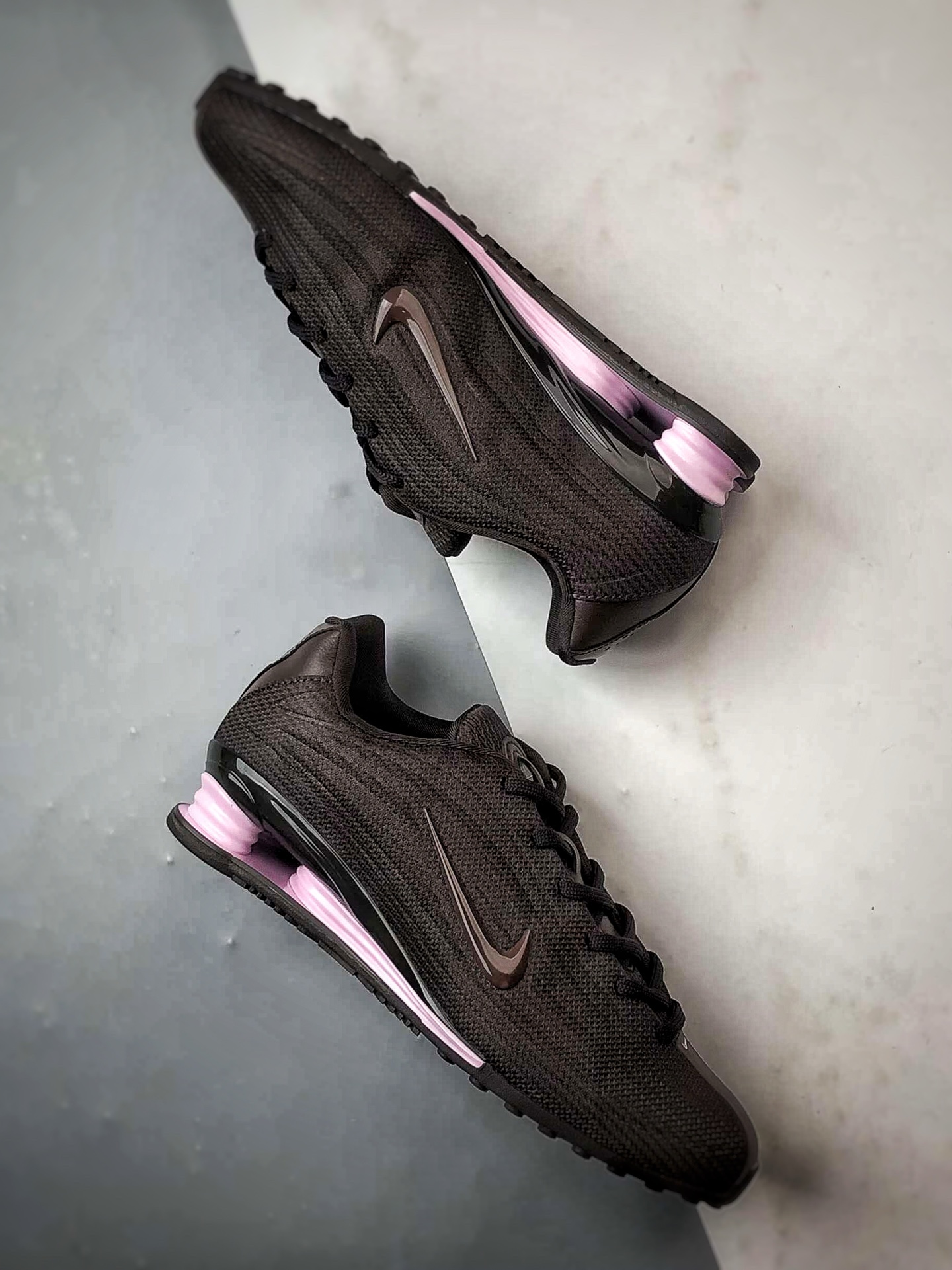 NK Shox Z系列 黑棕粉 气柱科技风舒适生活休闲鞋 HQ7540-200