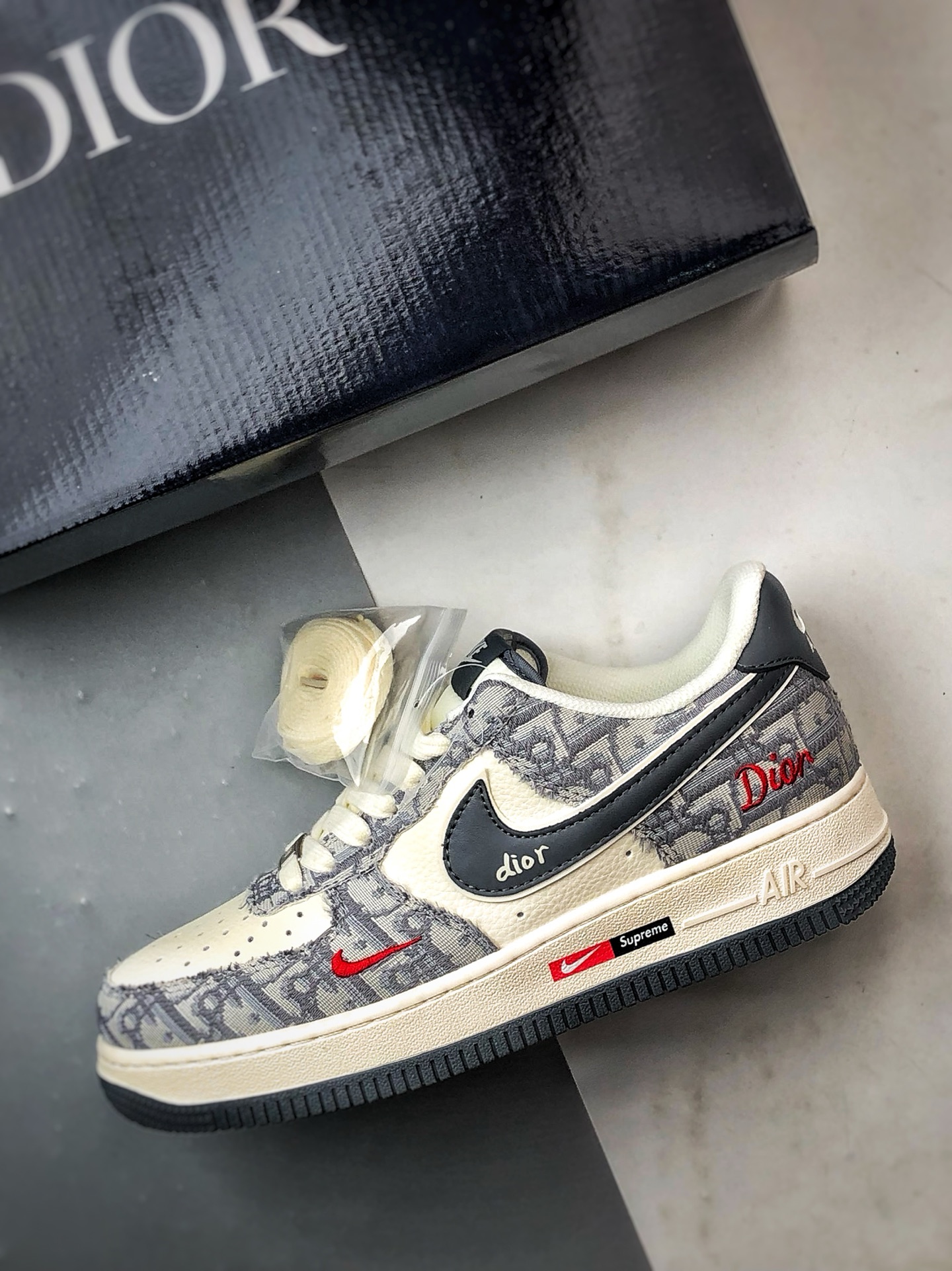 Dior x Air Force 1 Low 印花牛仔米白灰 MZ9588-807