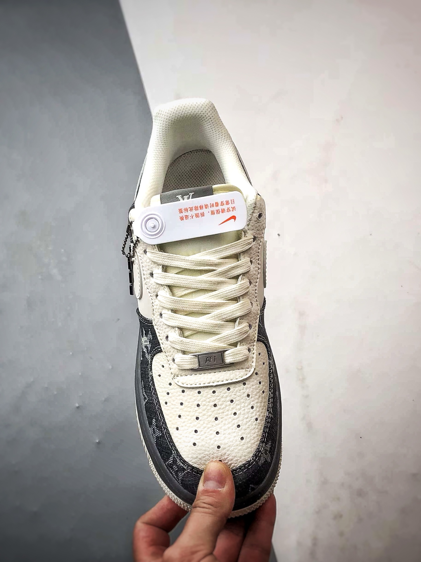 LV x Air Force 1 Low 牛仔拼接米白灰 SM6668-110