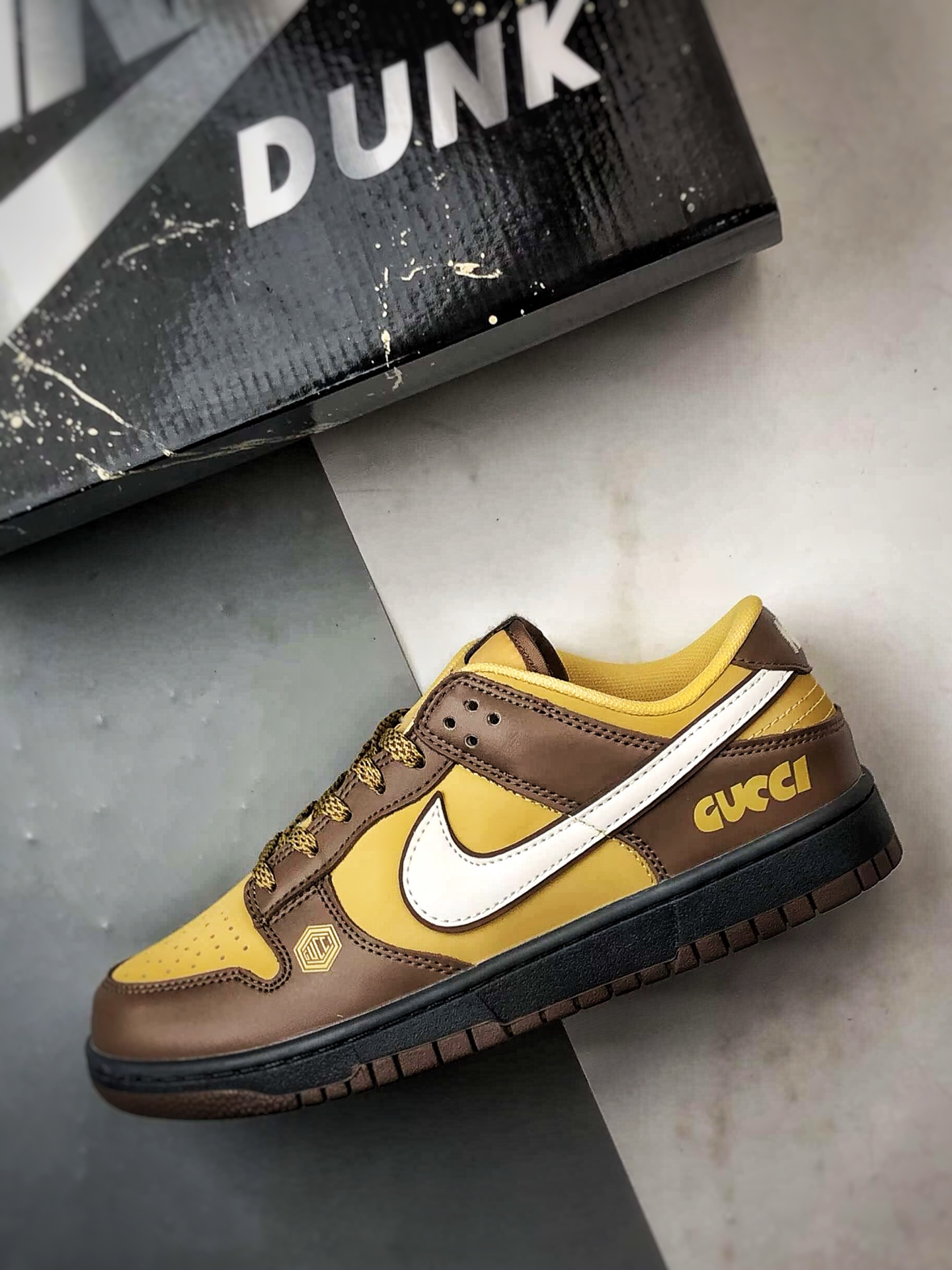 NK Dunk Low Retro ”DIY高端定制” 古驰棕黄反光白钩 低帮休闲运动板鞋 DJ1988-001