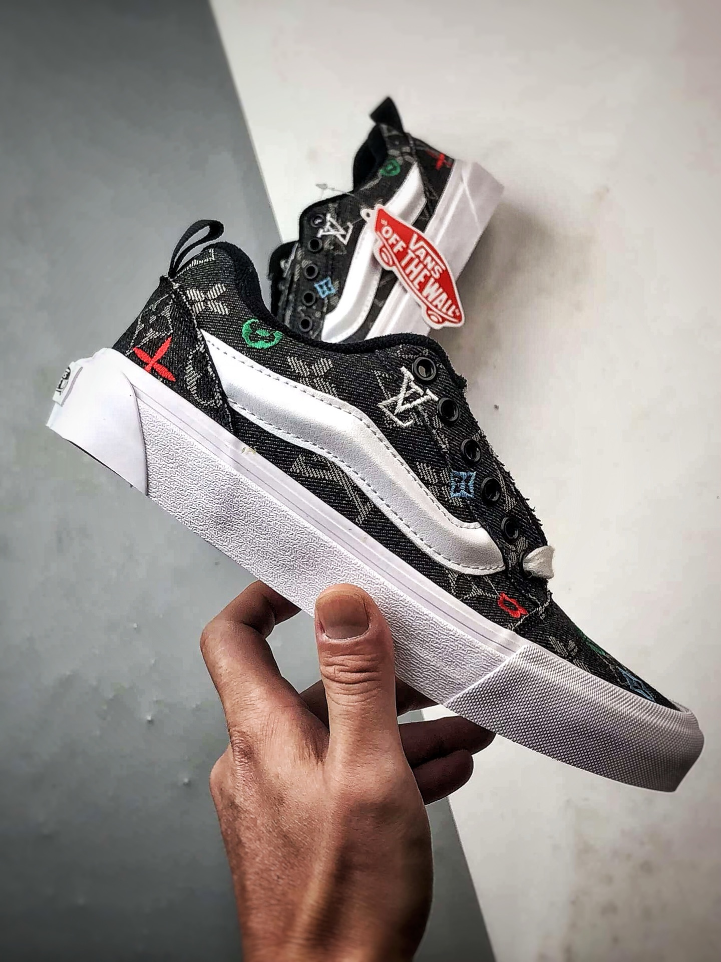 LV x Vans Knu Skool 黑色 强强联名 舒适百搭低帮面包鞋