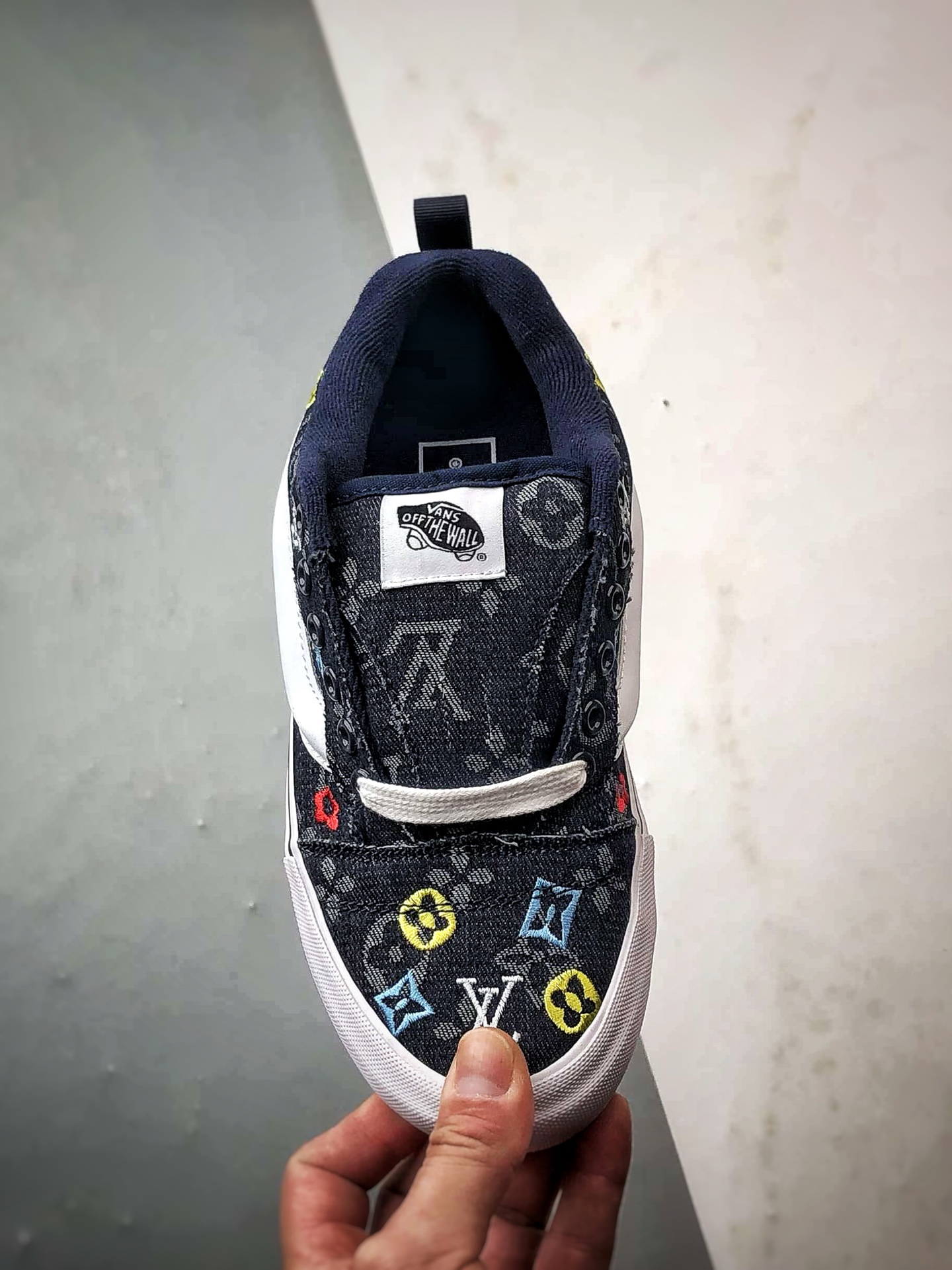 LV x Vans Knu Skool 深蓝色 强强联名 舒适百搭低帮面包鞋-Top High Quatity Cheap Sneakers Fashion Clothing Clothes Bags handbags Shoes of all Brand wholesale With The best Quality And Beautiful Price from China Factory Chinese suppliers wholesaler seller LV x Vans Knu Skool 深蓝色 强强联名 舒适百搭低帮面包鞋