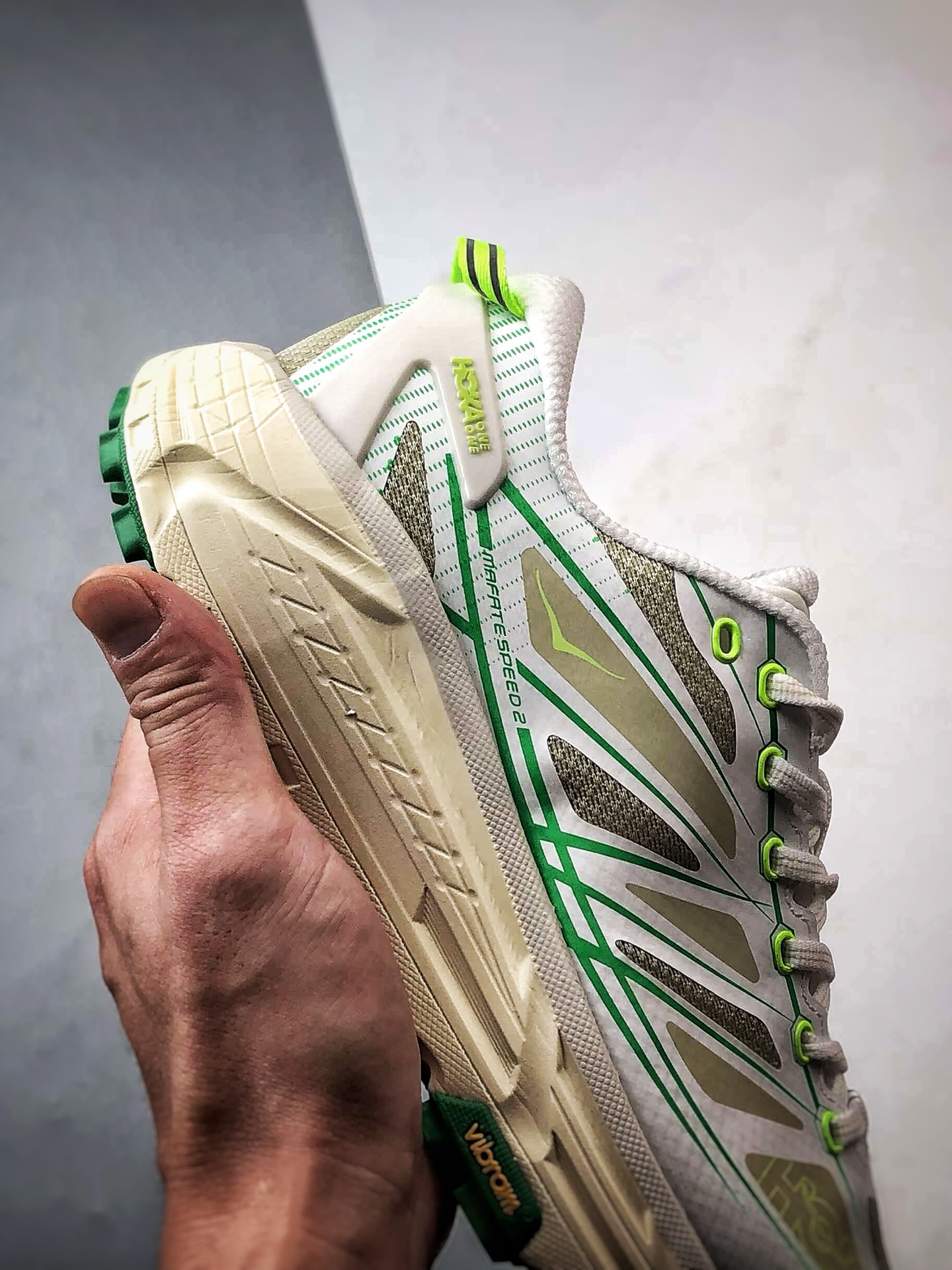 200 Hoka One One Mafate Speed 2 白绿 玛法特低帮厚底轻量户外运动鞋 1126851-WTFR