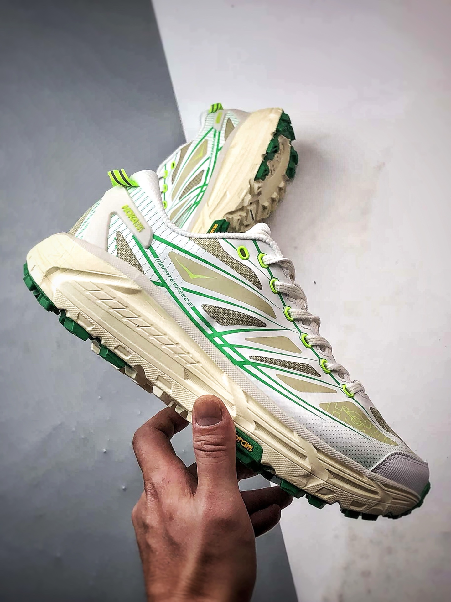 200 Hoka One One Mafate Speed 2 白绿 玛法特低帮厚底轻量户外运动鞋 1126851-WTFR