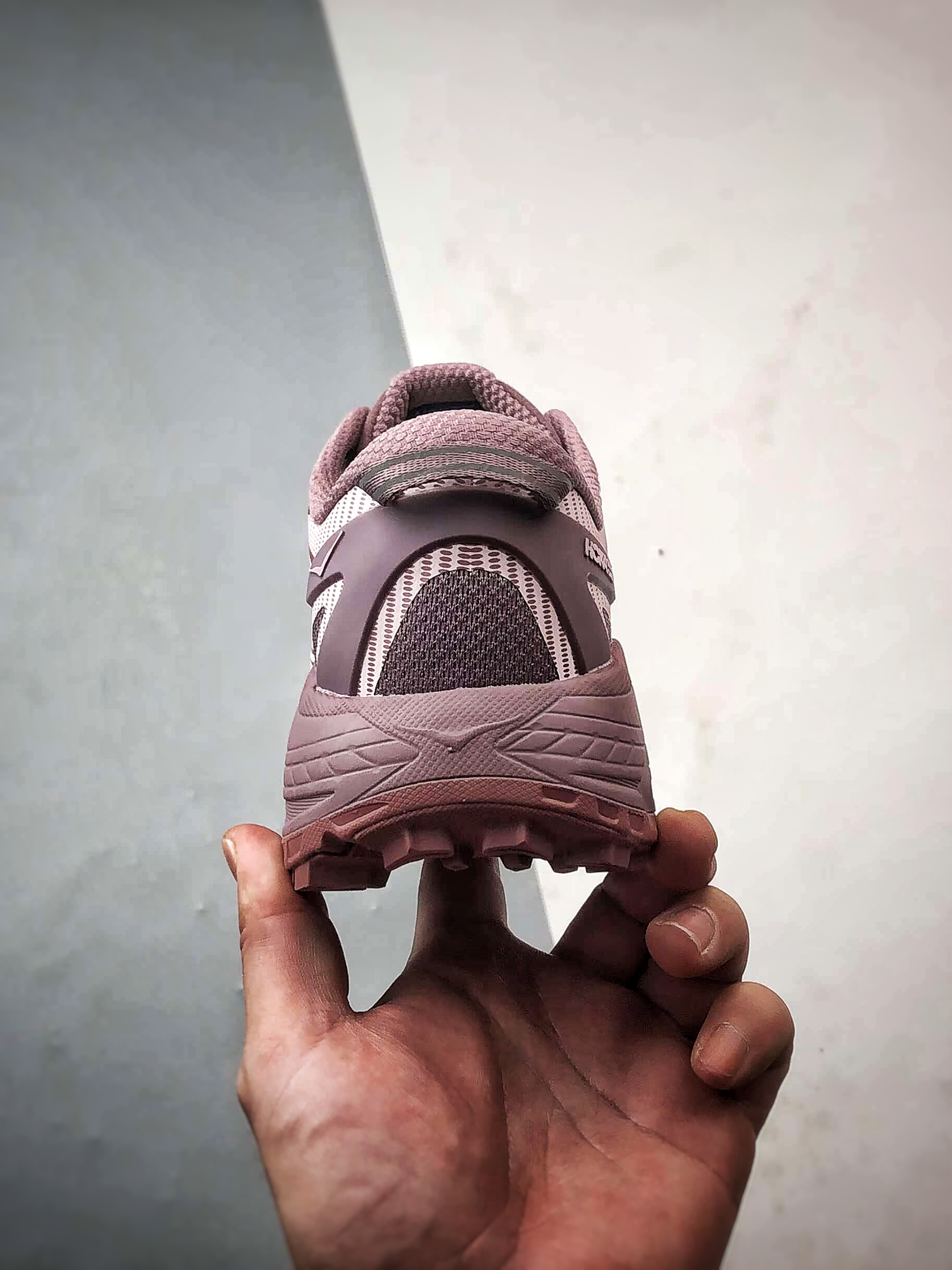 200 Hoka One One Mafate Speed 2 紫粉 玛法特低帮厚底轻量户外运动鞋 1126851-CVC