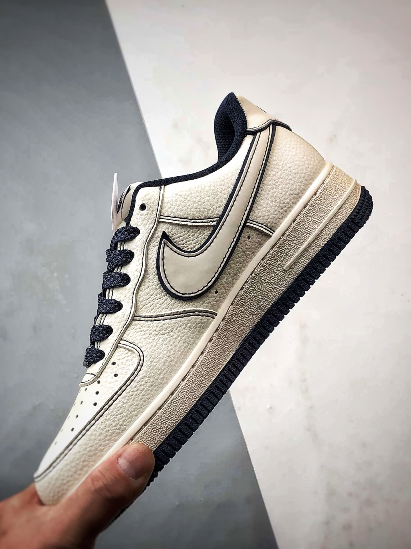 Sup x Air Force 1 Low 米白藏青 SM6668-113