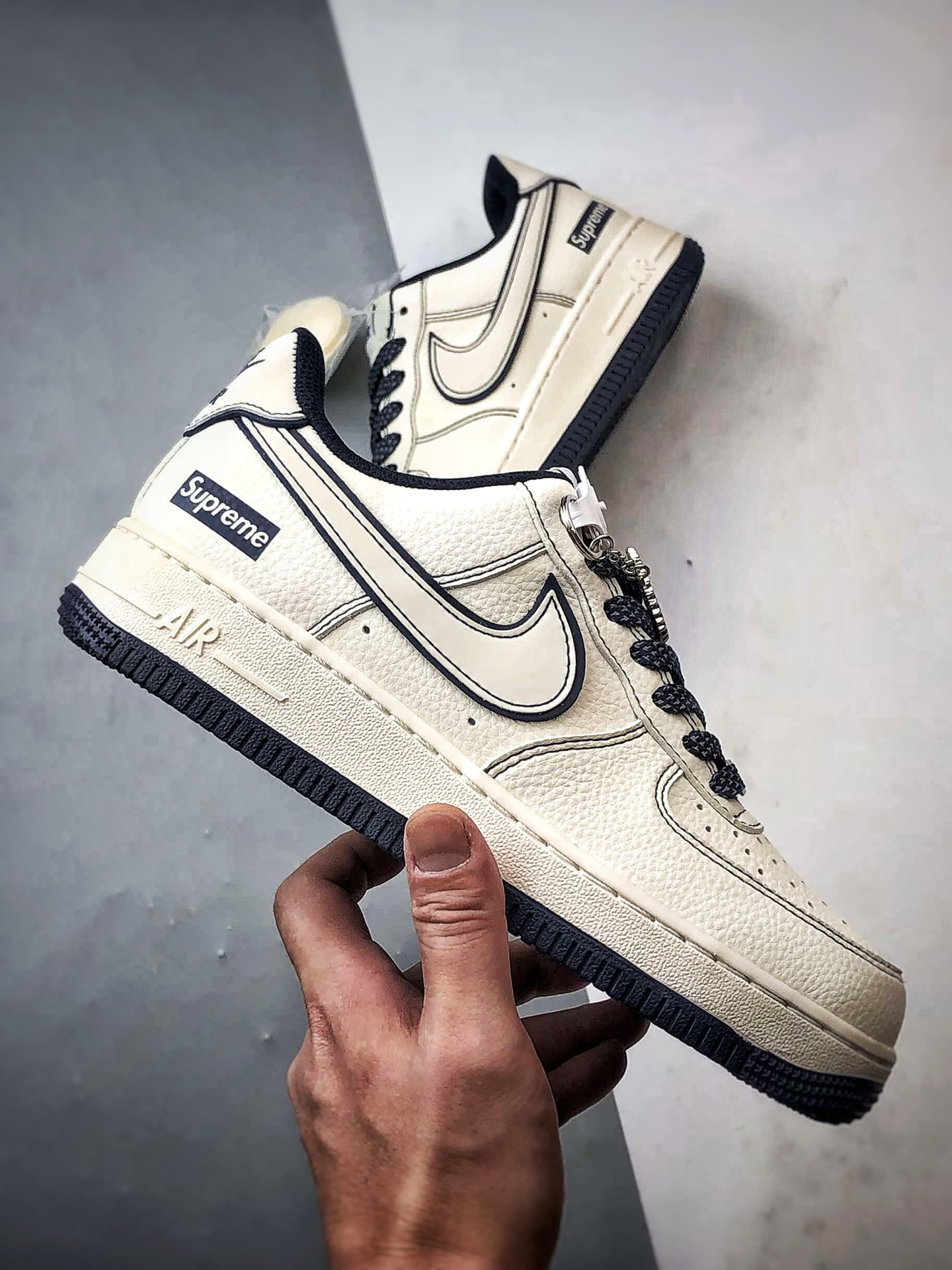 Sup x Air Force 1 Low 米白藏青 SM6668-113