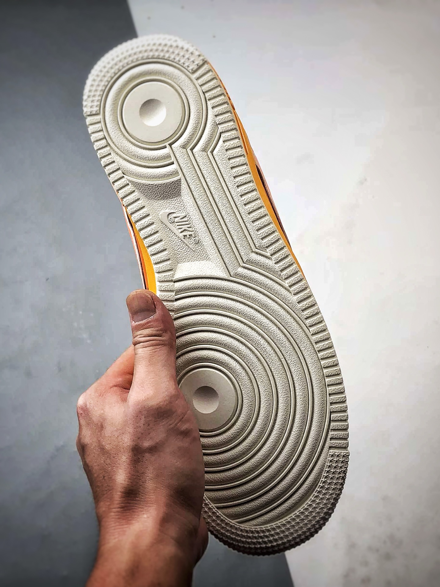 Blcg x Air Force 1 Low 黄橙 SY1388-002