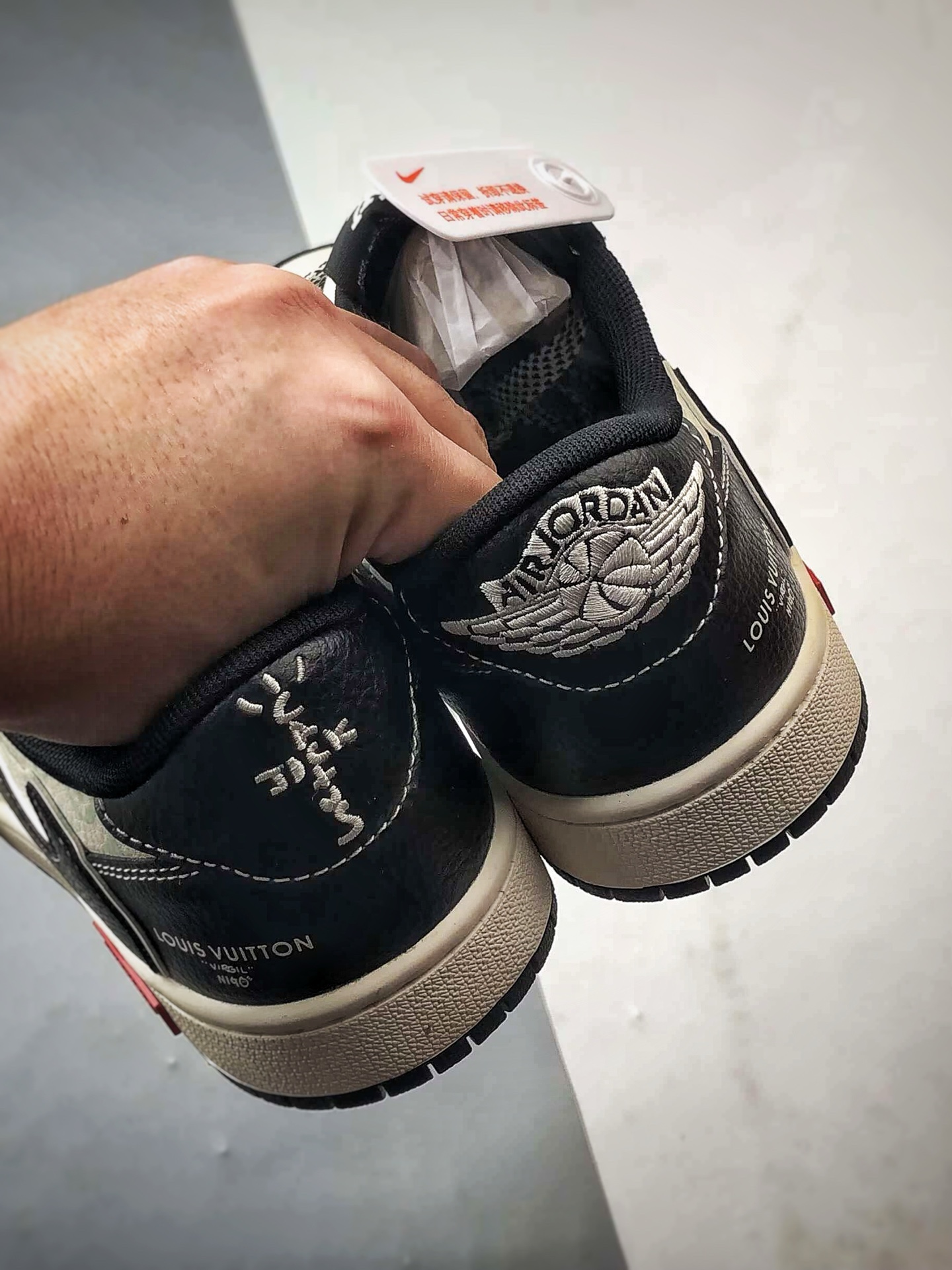 Air Jordan 1 Low ”高端定制” LV印花米白黑倒钩 CX5050-Y31