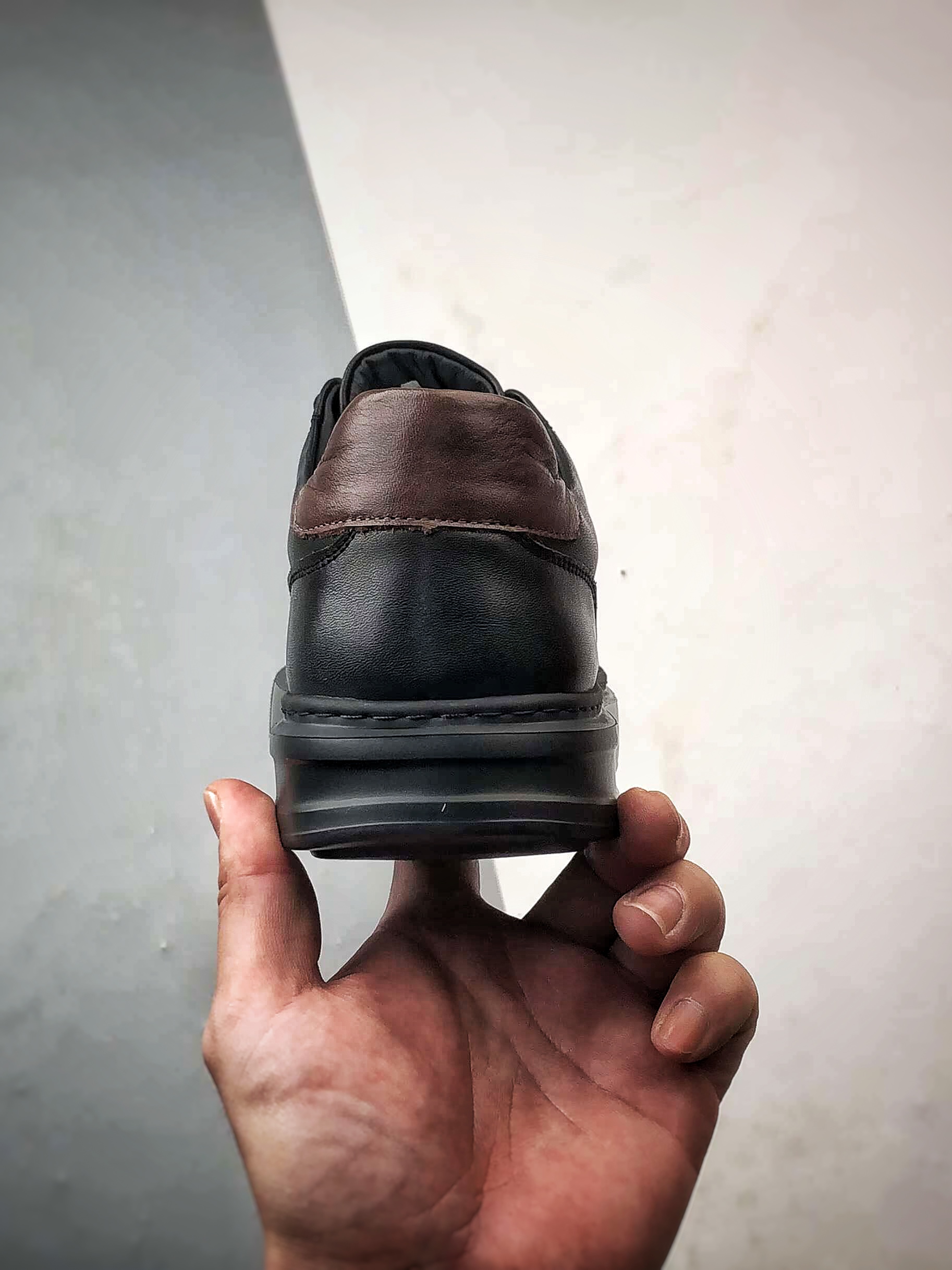 300 Ecco/爱步 柔酷7号系列 经典透气防水百搭休闲板鞋 470364