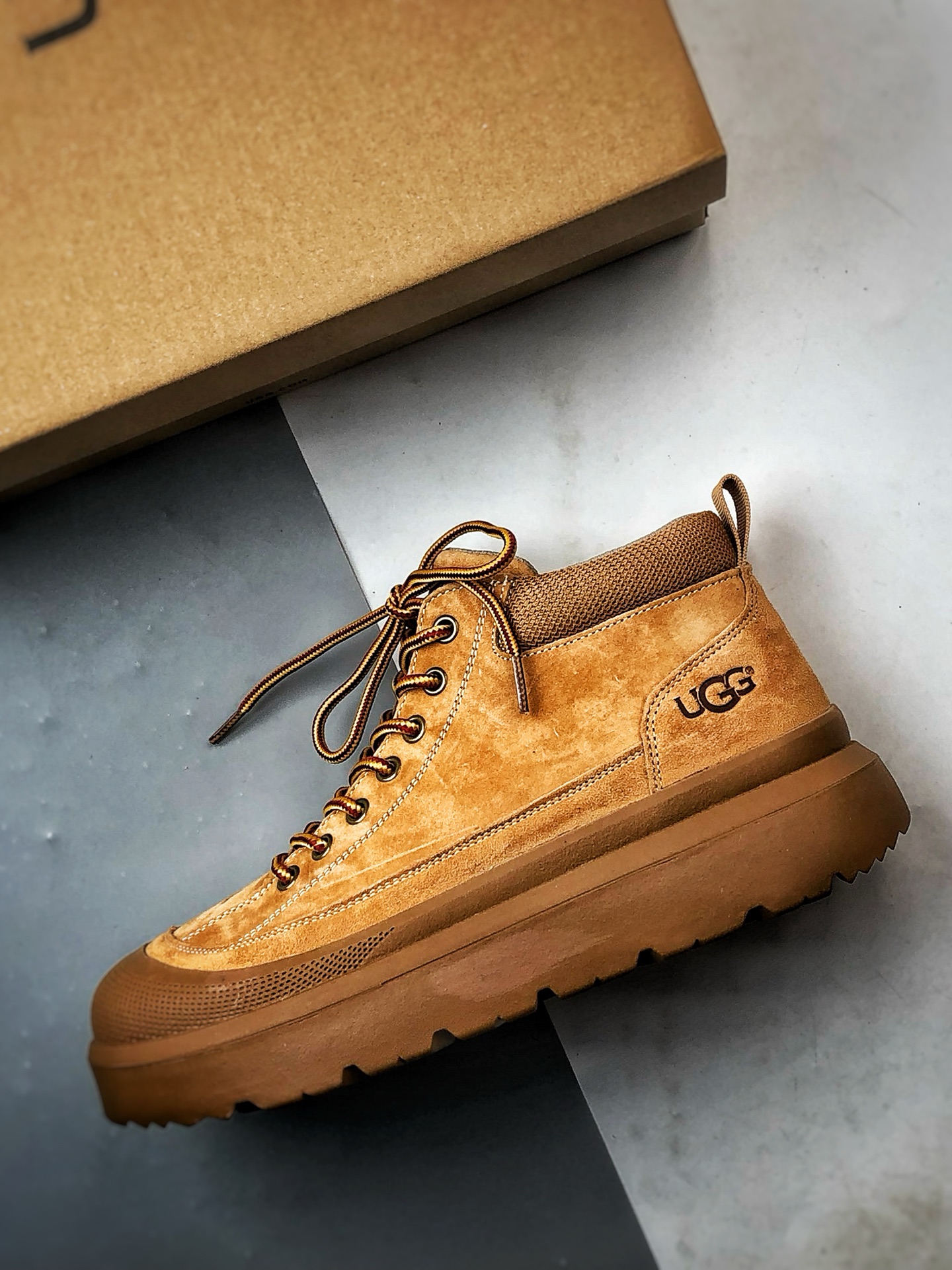 300 UGG Tasman Weather Hybrid 塔斯曼混合系列 秋冬新品 户外男士高帮休闲马丁靴雪地靴