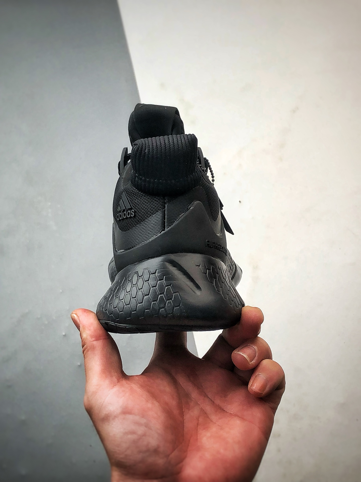 190 AD AlphaBounce Instinct M 黑色 阿尔法 真标网面休闲跑步鞋 CG5586-Chinese UA Cheap High Quatity Brand Clothes Bags handbags Sneakers wholesale wholesaler seller from China Factory suppliers Fashion Clothing Shoes best Quality Beautiful Price 190 AD AlphaBounce Instinct M 黑色 阿尔法 真标网面休闲跑步鞋 CG5586