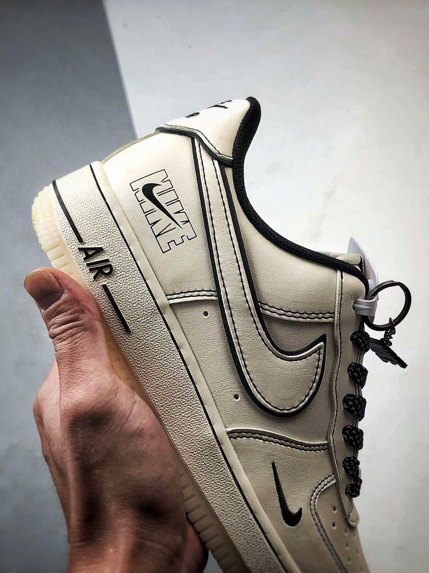 Air Force 1 '07 Low 米白黑 SM6668-115