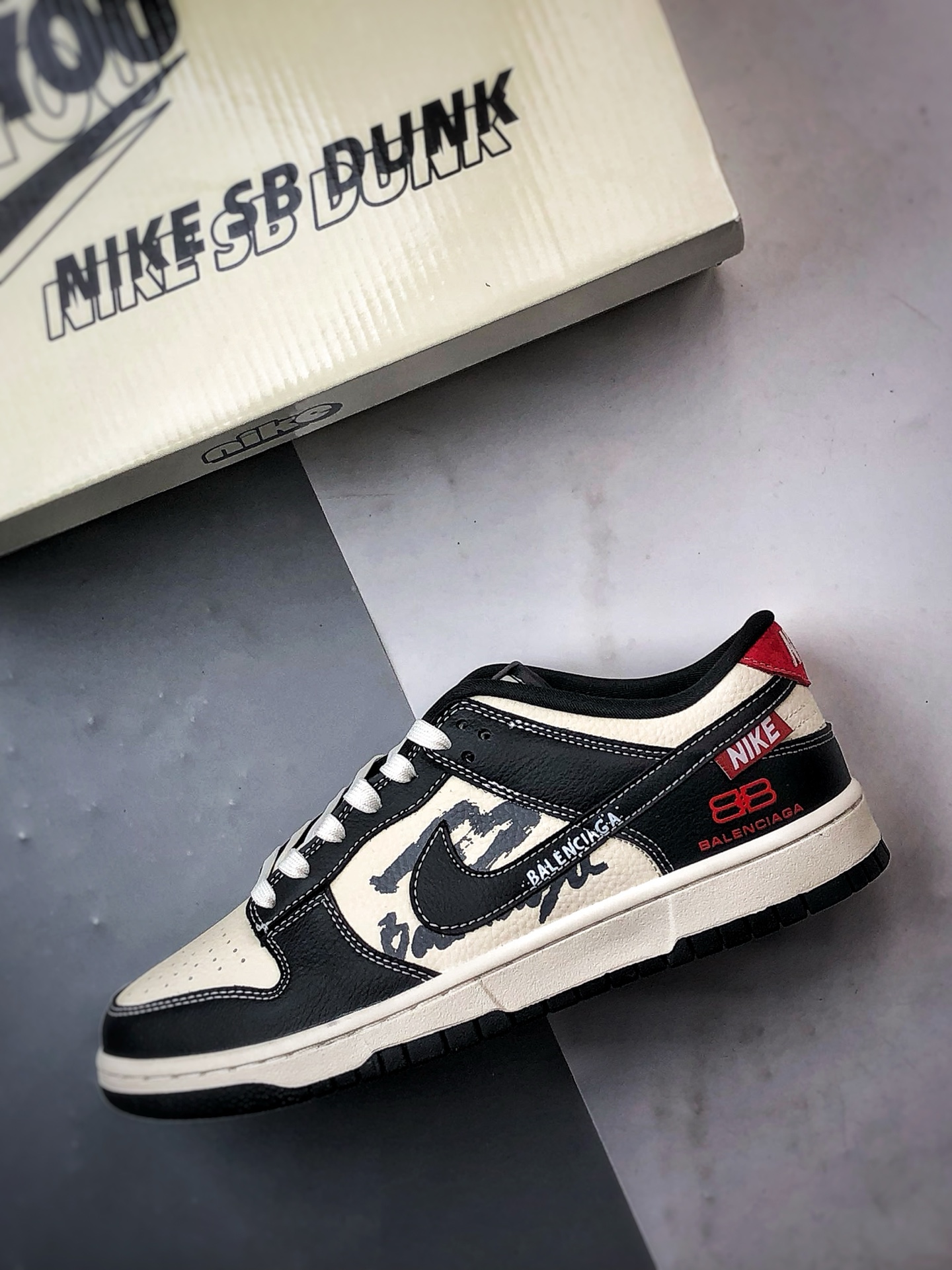 NK Dunk Low Retro ”DIY高端定制” 巴黎米白黑 低帮休闲运动板鞋 DS6608-016