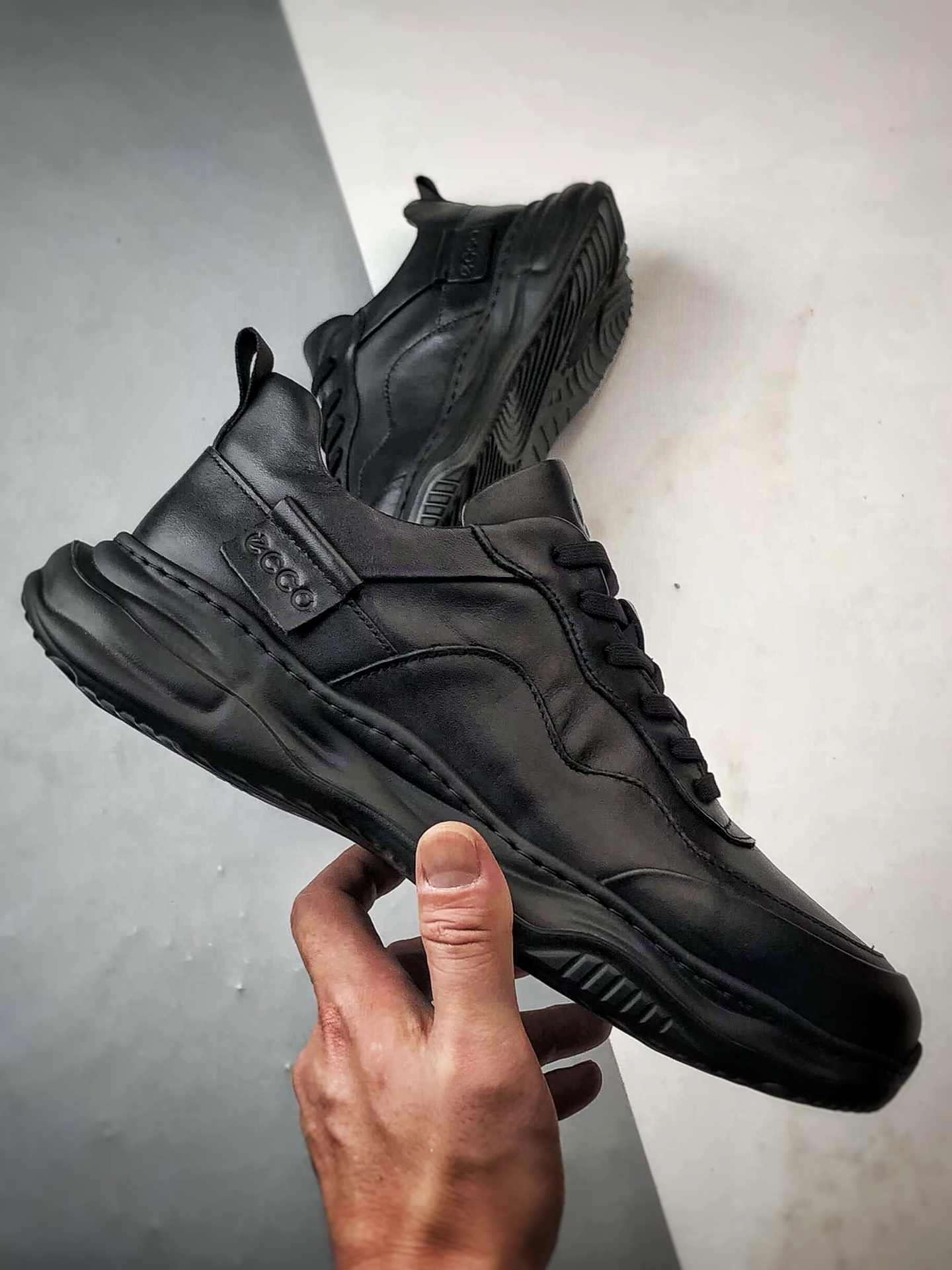 300 Ecco/爱步 灵动系列 秋冬新款 百搭舒适厚底休闲运动男鞋 518821