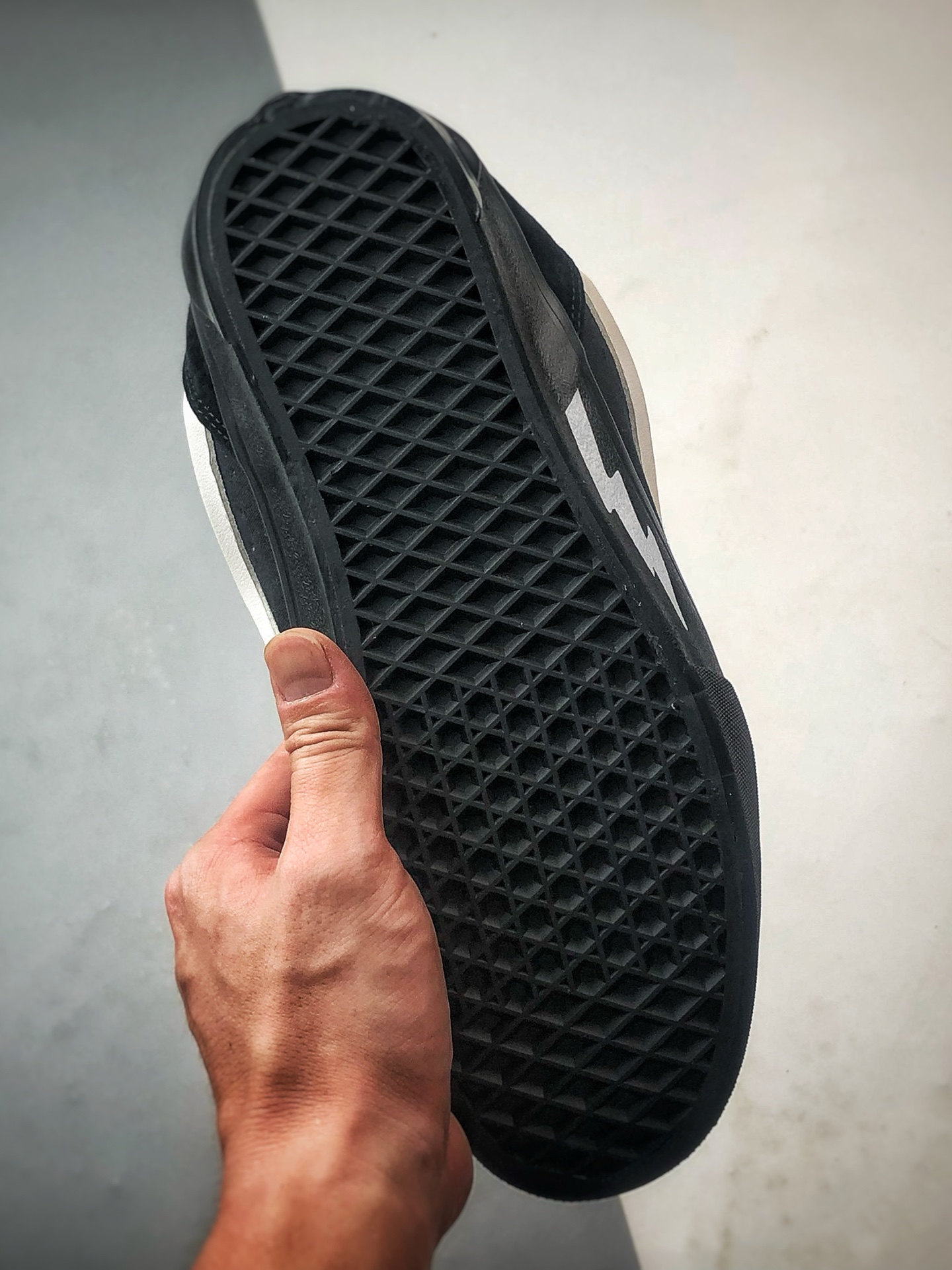 Vans Knu-Skool VR3 闪电黑白 万斯低帮复古休闲硫化面包板鞋-Top High Quatity Cheap Sneakers Fashion Clothing Clothes Bags handbags Shoes of all Brand wholesale With The best Quality And Beautiful Price from China Factory Chinese suppliers wholesaler seller Vans Knu-Skool VR3 闪电黑白 万斯低帮复古休闲硫化面包板鞋