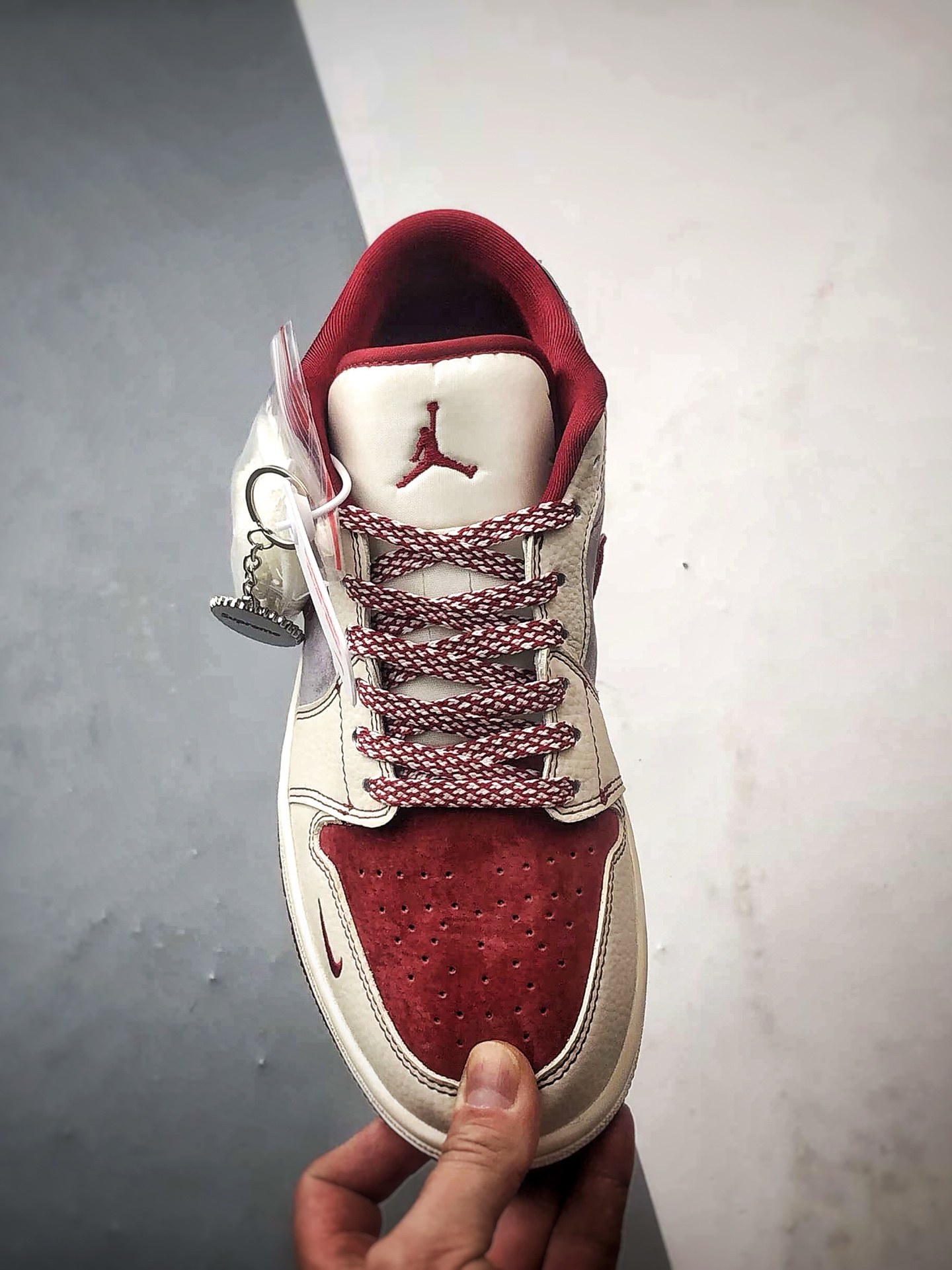 Air Jordan 1 Low ”高端定制” Sup米灰酒红 LD8888-007