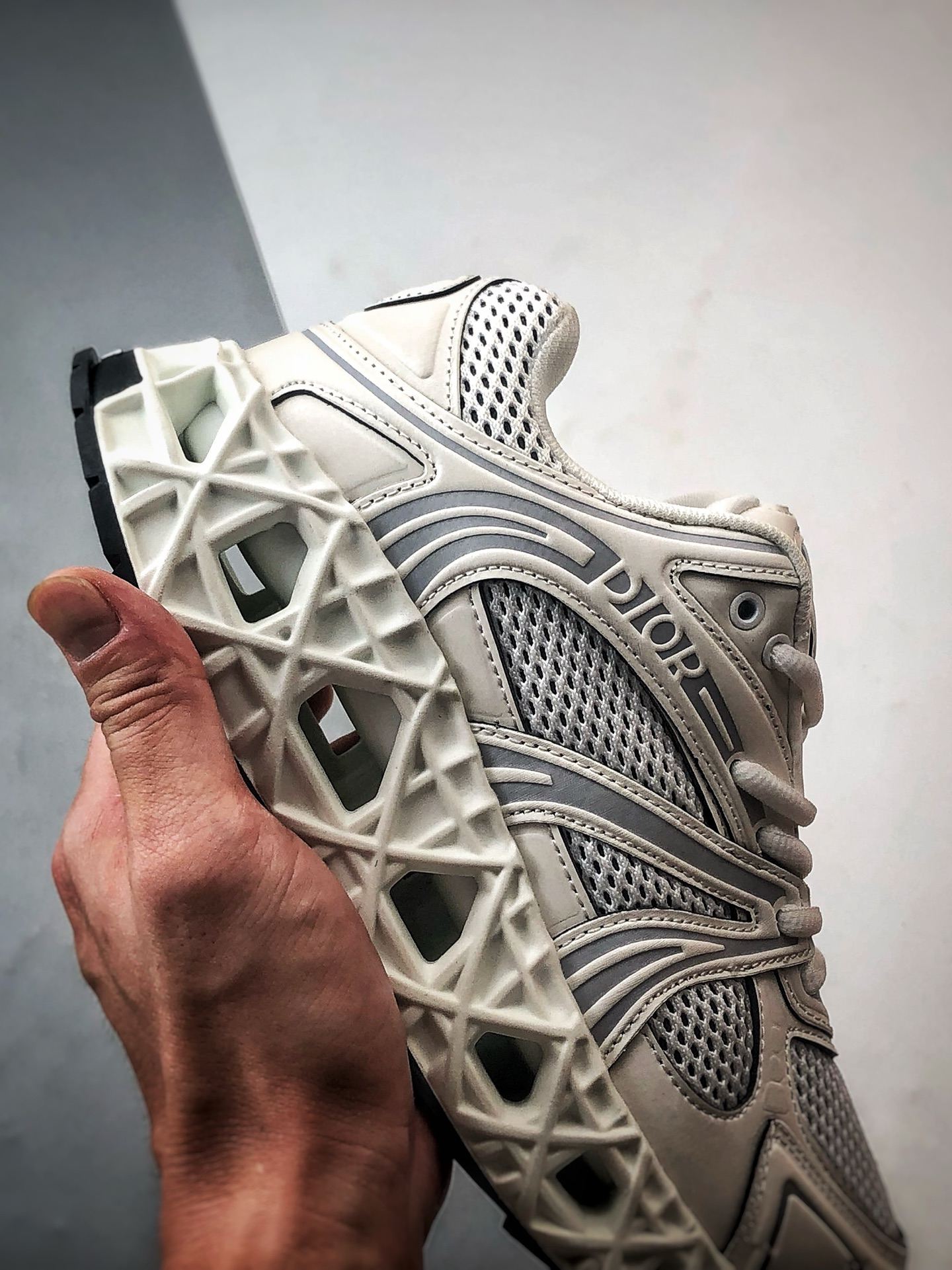 420 广东纯原大厂出品 顶级版本 Dior B35 NXXT Sneakers 白色 B35胶囊系列镂空厚底藤格纹运动老爹鞋