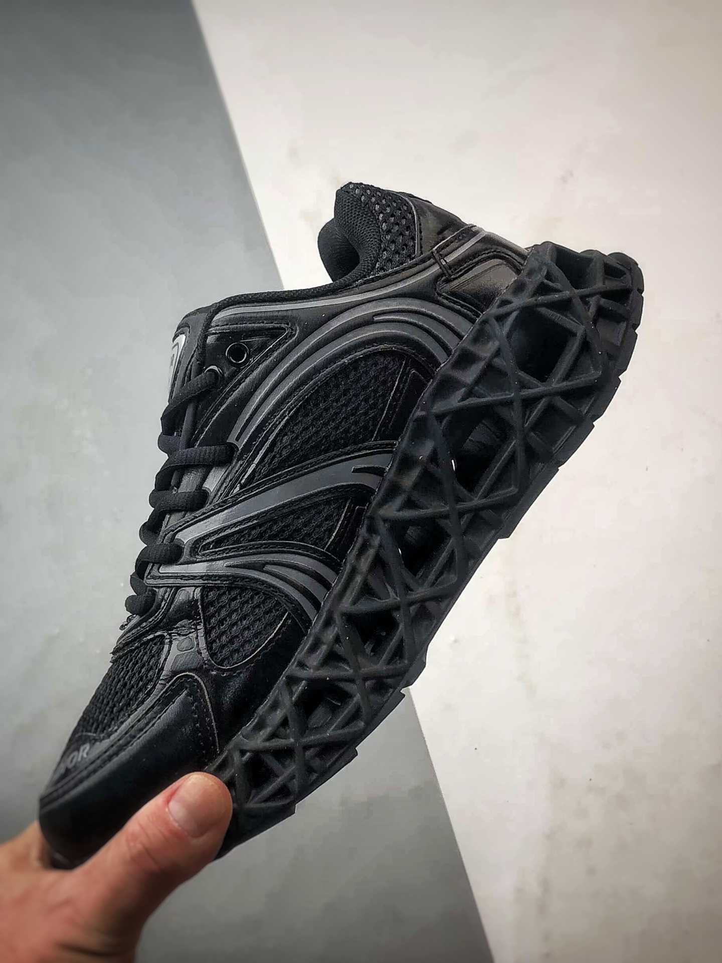 420 广东纯原大厂出品 顶级版本 Dior B35 NXXT Sneakers 黑色 B35胶囊系列镂空厚底藤格纹运动老爹鞋