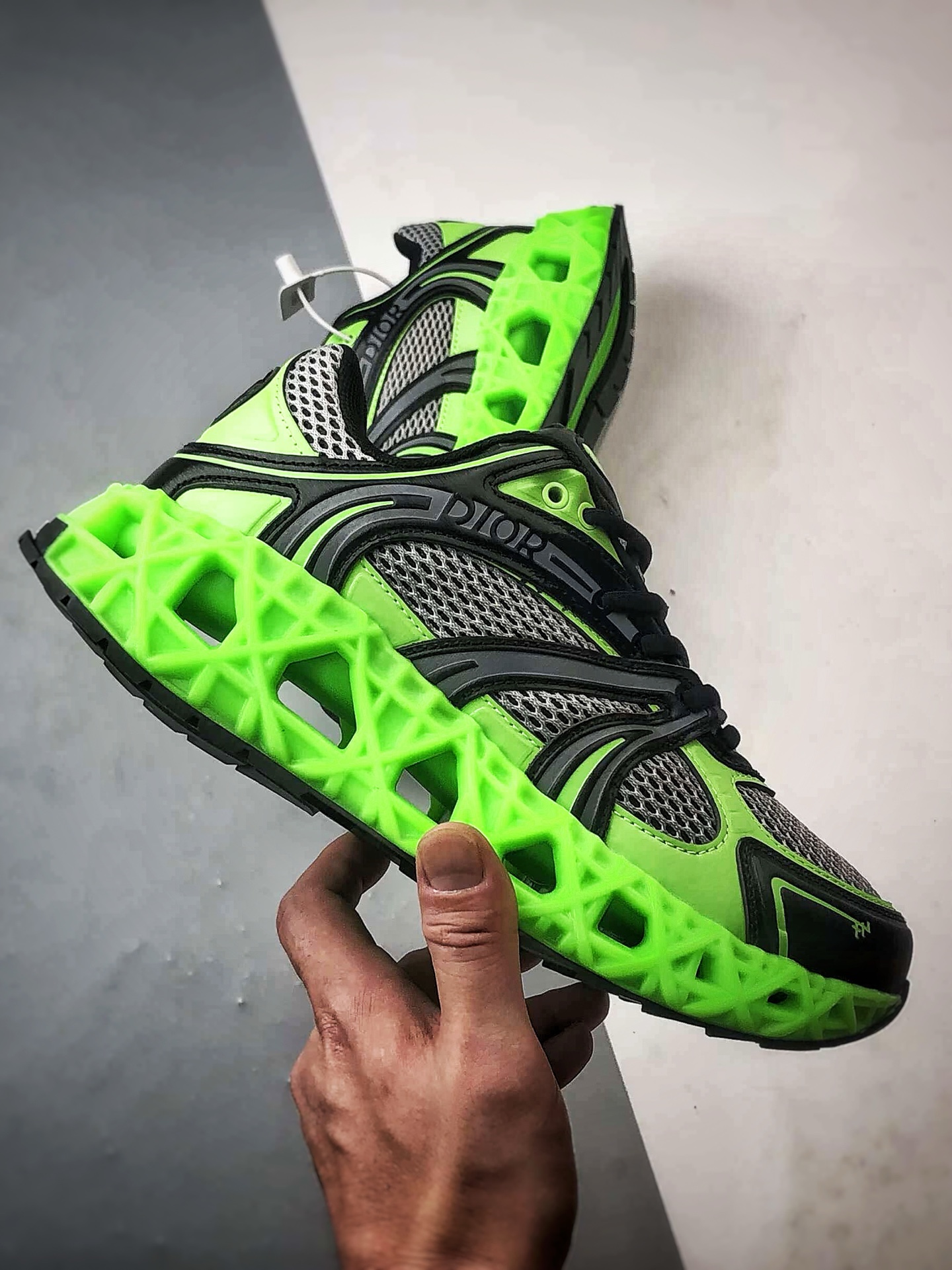 420 广东纯原大厂出品 顶级版本 Dior B35 NXXT Sneakers 黑绿 B35胶囊系列镂空厚底藤格纹运动老爹鞋