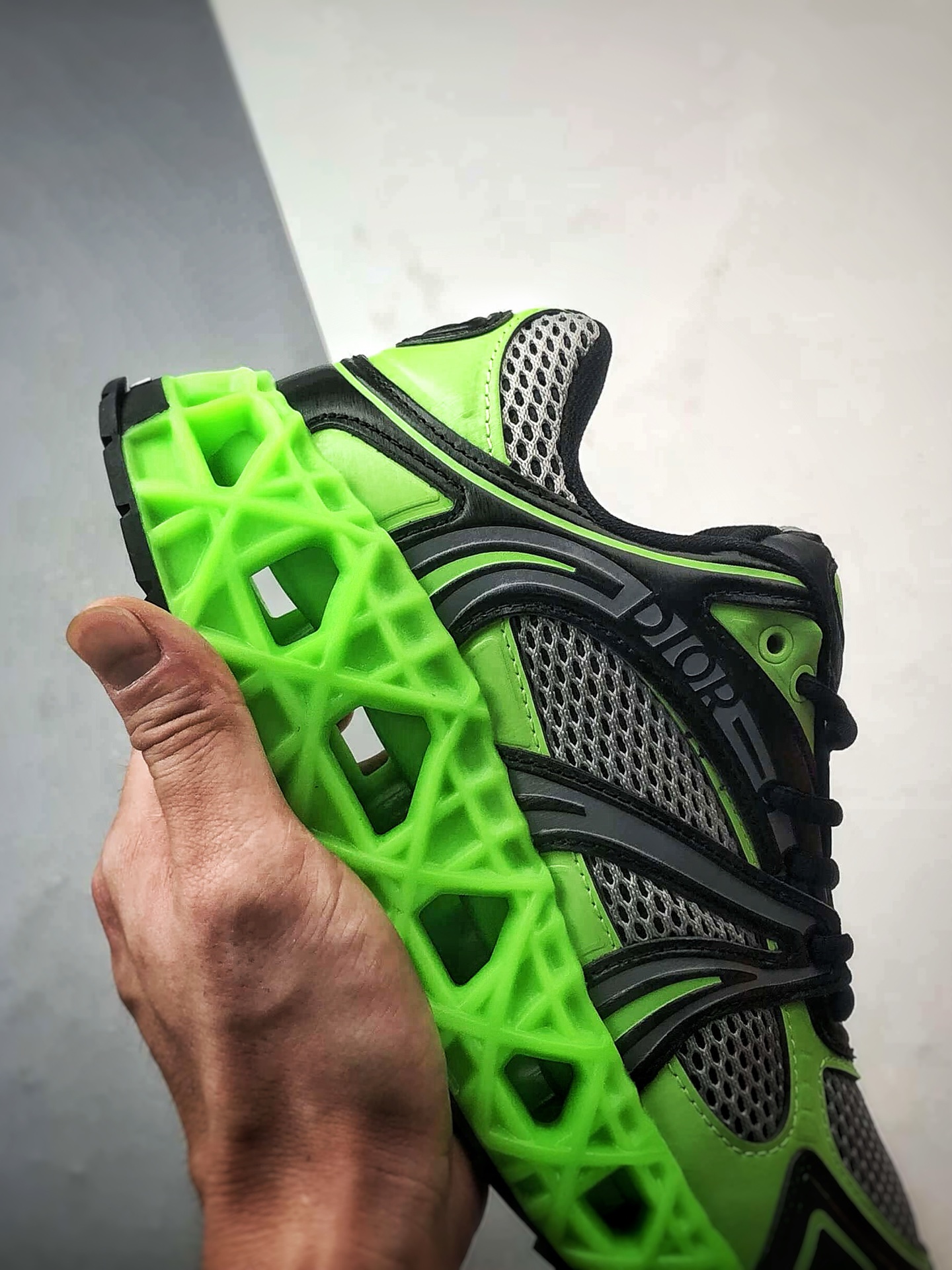 420 广东纯原大厂出品 顶级版本 Dior B35 NXXT Sneakers 黑绿 B35胶囊系列镂空厚底藤格纹运动老爹鞋