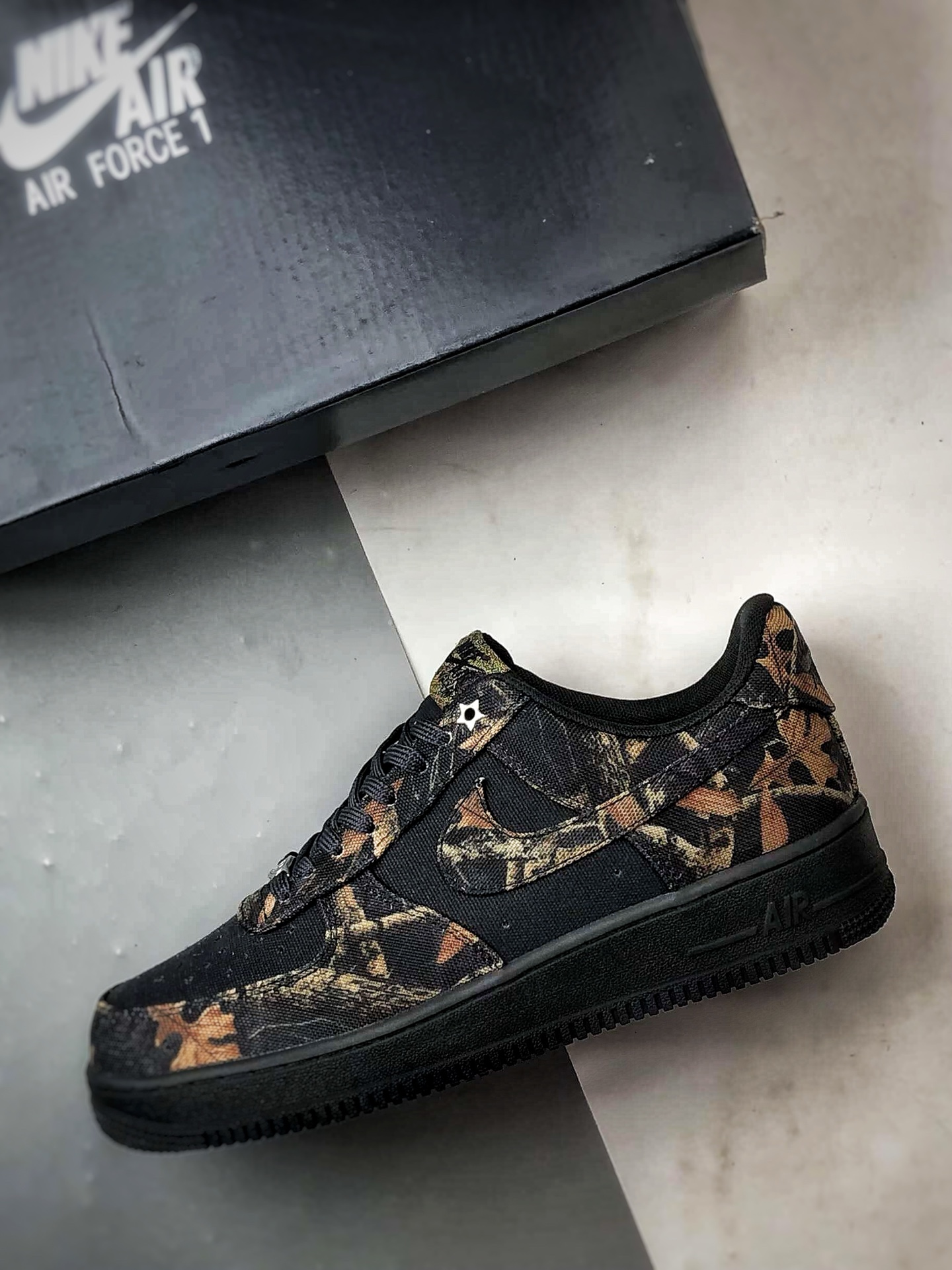 Air Force 1 '07 Low 黑棕枫叶迷彩 IH1221-001