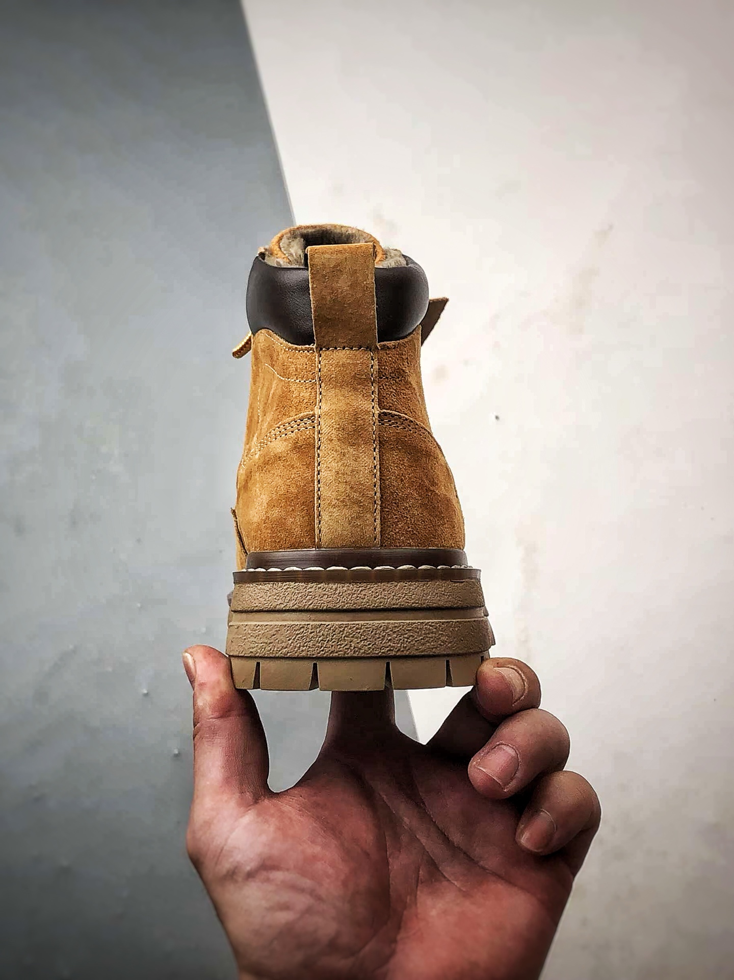 320 Timberland 添柏岚/天伯伦 秋冬新品 户外加绒休闲大黄靴 TB10069-1