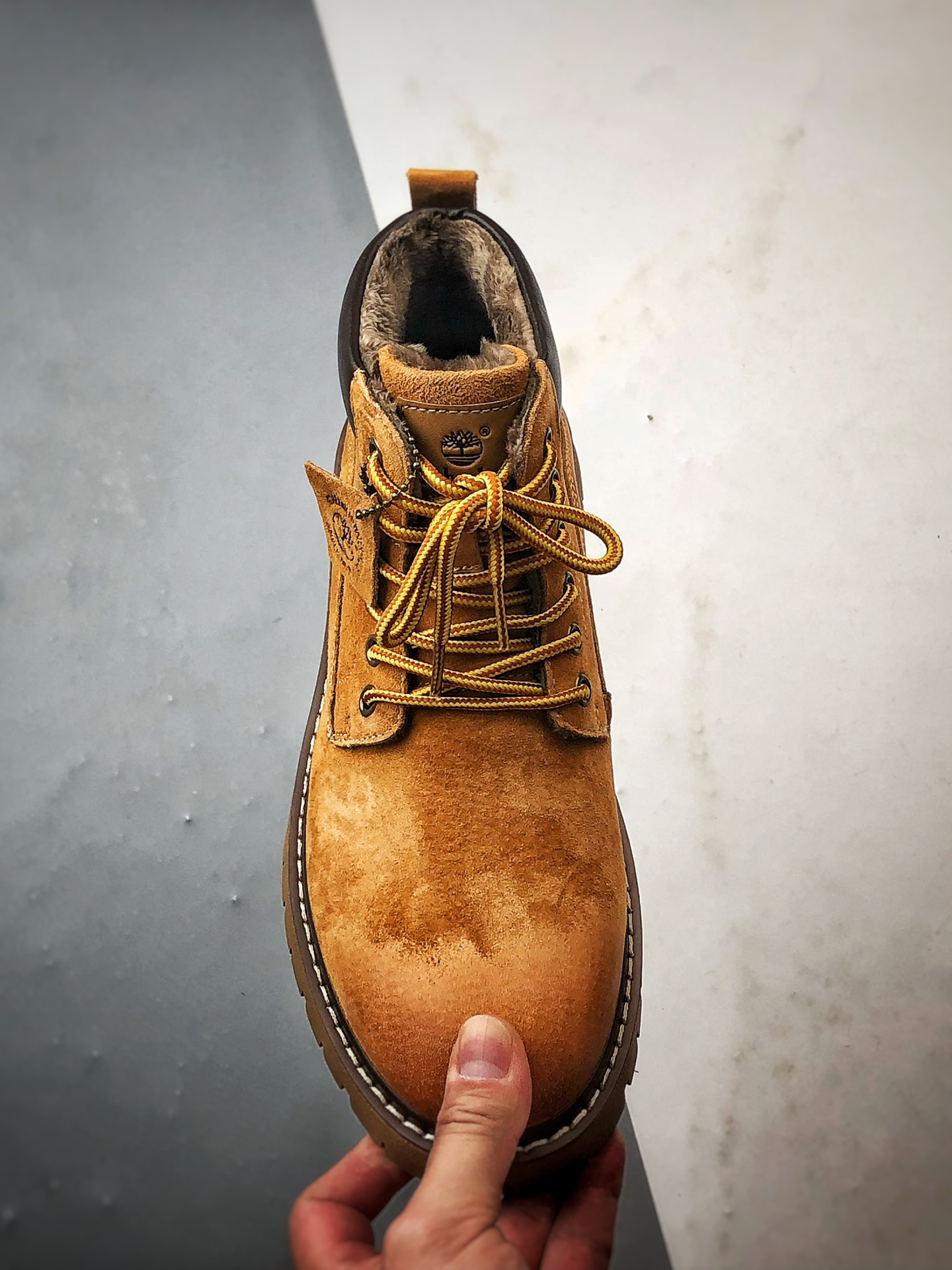 320 Timberland 添柏岚/天伯伦 秋冬新品 户外加绒休闲大黄靴 TB10069-1