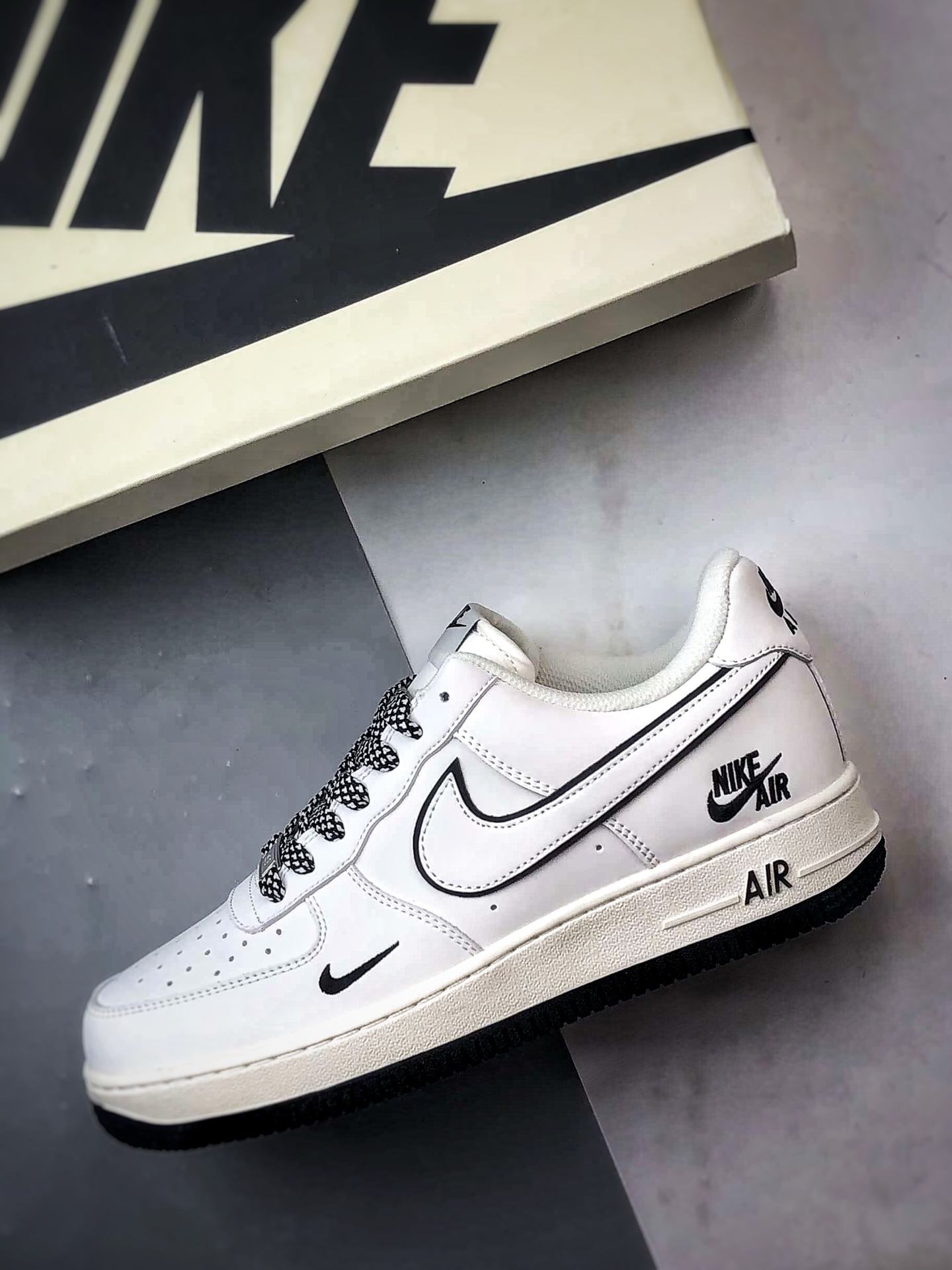 Air Force 1 '07 Low 白黑反光钩 CS5288-036