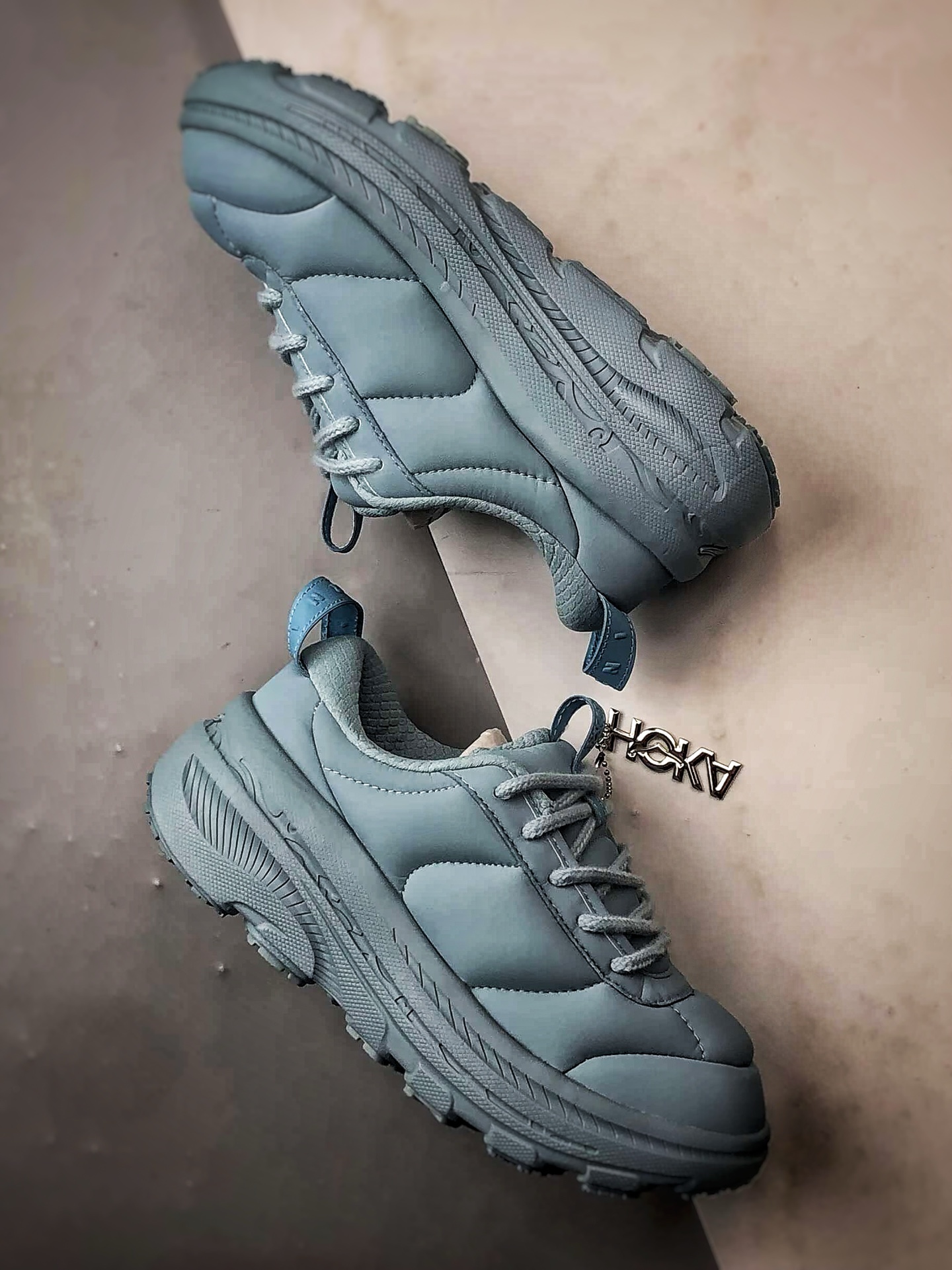 210 MARNI x Hoka One One Bondi B3LS 蓝色 跨界联名低帮户外越野面包跑步鞋 1170631-TORM