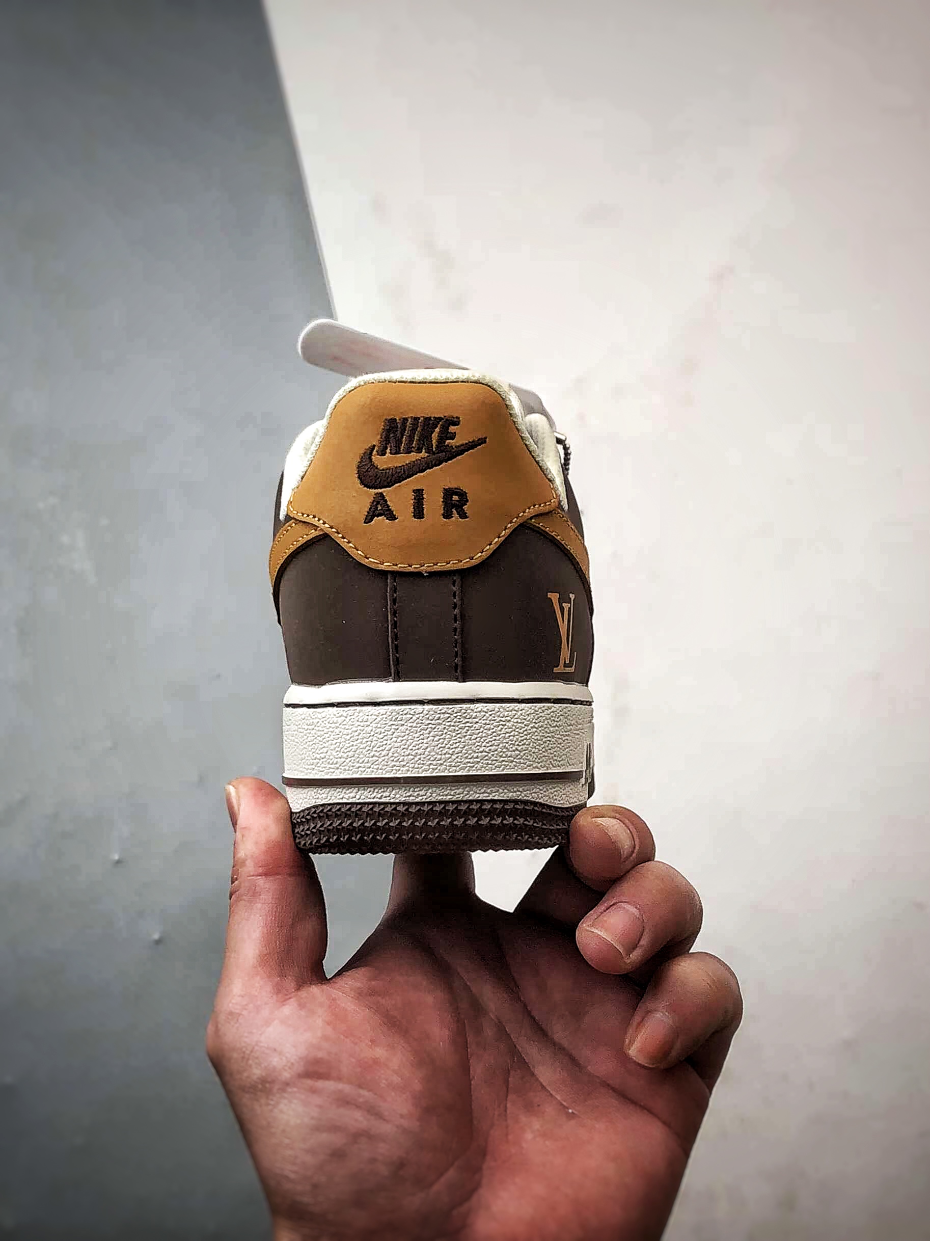 LV x Air Force 1 Low 咖棕焦糖格子 NH0601-576