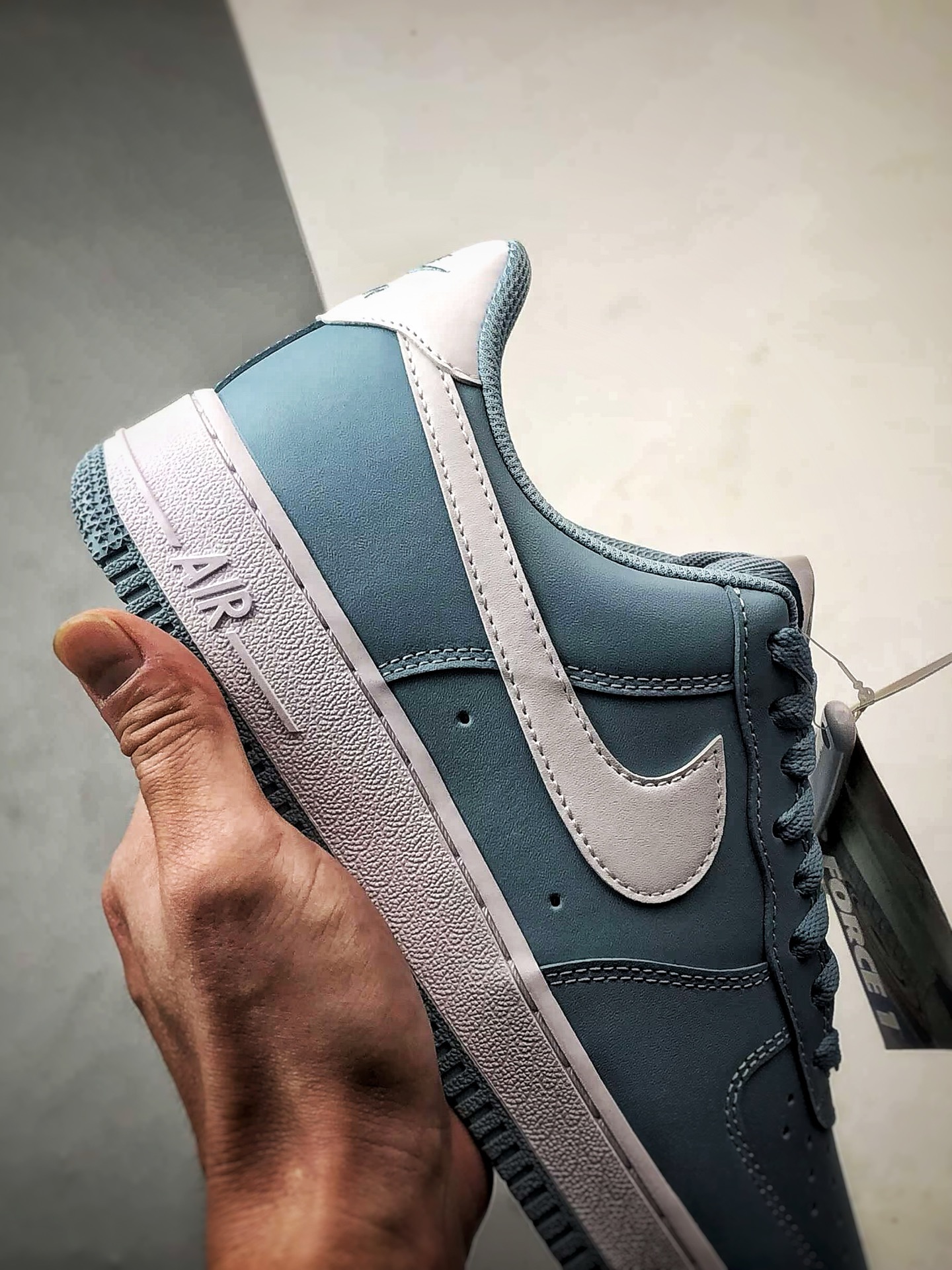 Air Force 1 '07 Low 海盐蓝白 FJ4146-403 Air Force 1 '07 Low 海盐蓝白 FJ4146-403