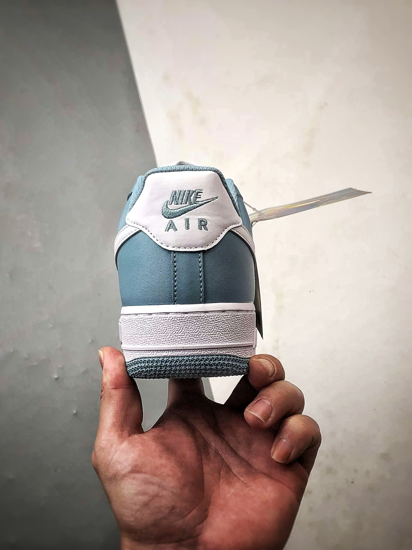 Air Force 1 '07 Low 海盐蓝白 FJ4146-403 Air Force 1 '07 Low 海盐蓝白 FJ4146-403