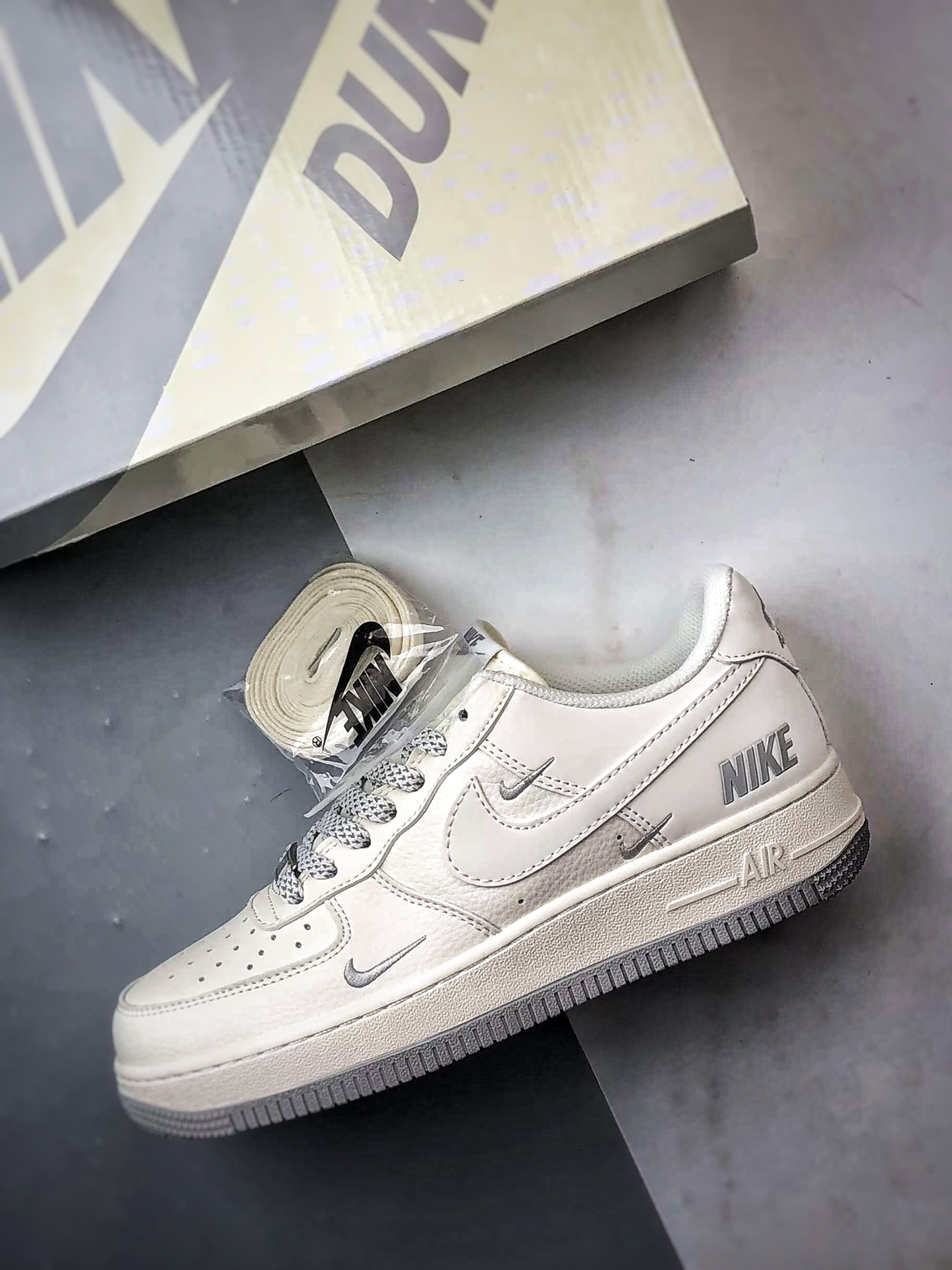 Air Force 1 '07 Low 米白灰3M反光 XX3168-185