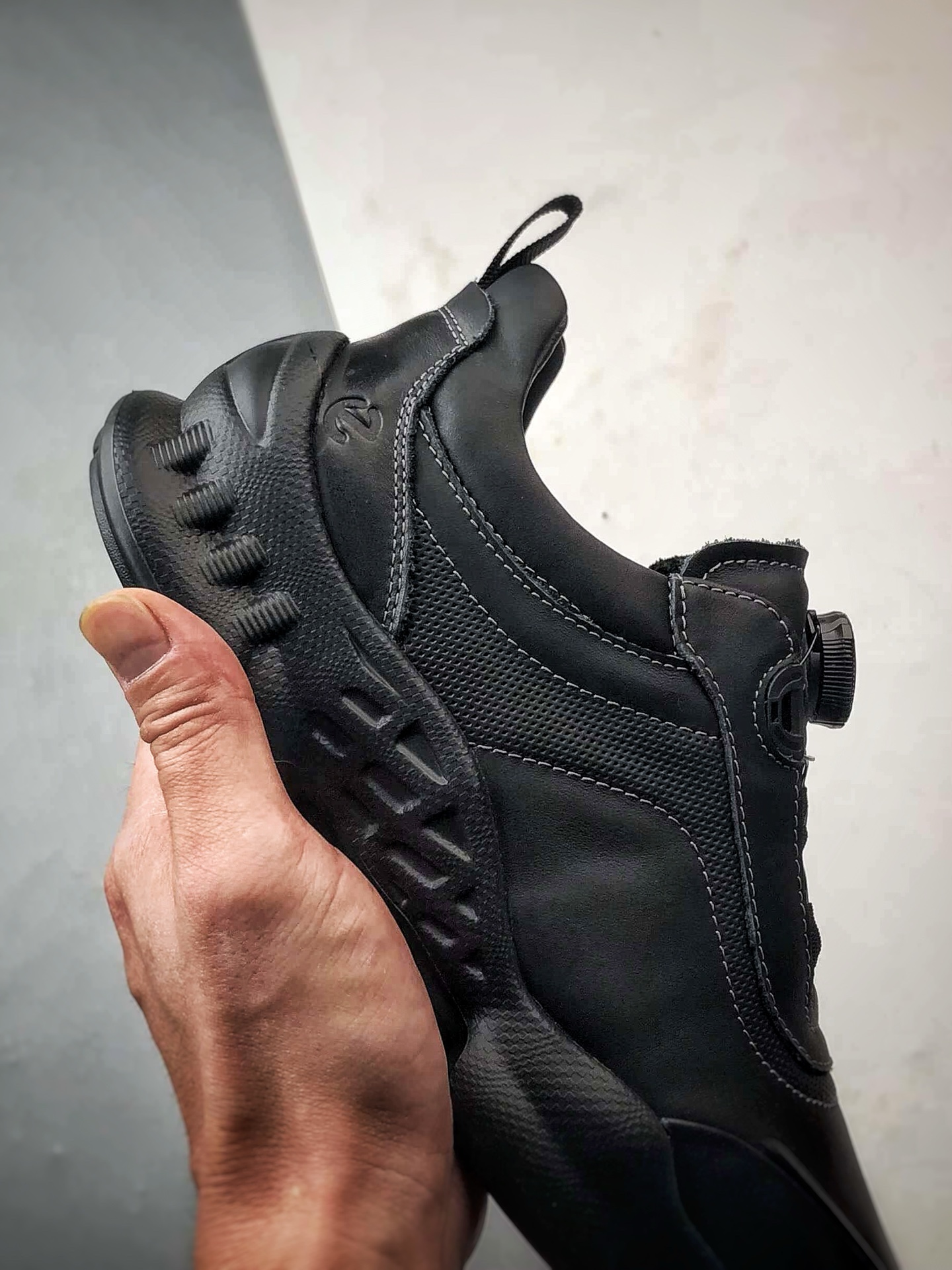 Ecco/爱步 健步BIOM系列 真皮BOA免系带百搭健身运动男鞋 800927-High Quatity Cheap Brand wholesale wholesaler seller Clothes Bags handbags Sneakers Top Fashion Clothing Shoes from China Factory Chinese suppliers best Quality Beautiful Price Ecco/爱步 健步BIOM系列 真皮BOA免系带百搭健身运动男鞋 800927