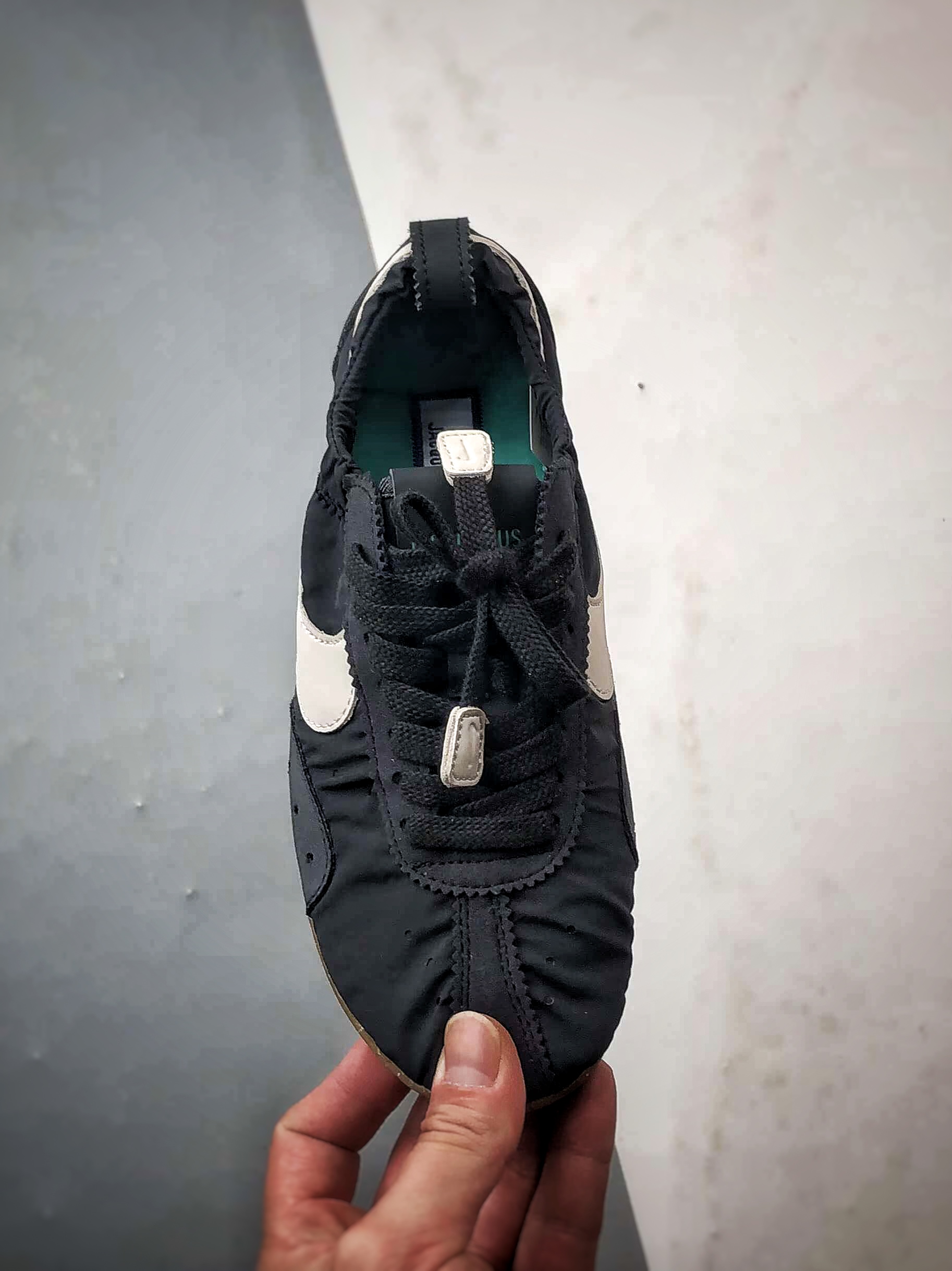 NK MoShoe x Jacquemus 黑色 联名尼龙复古柔软舒适薄底休闲鞋 HV8547-001