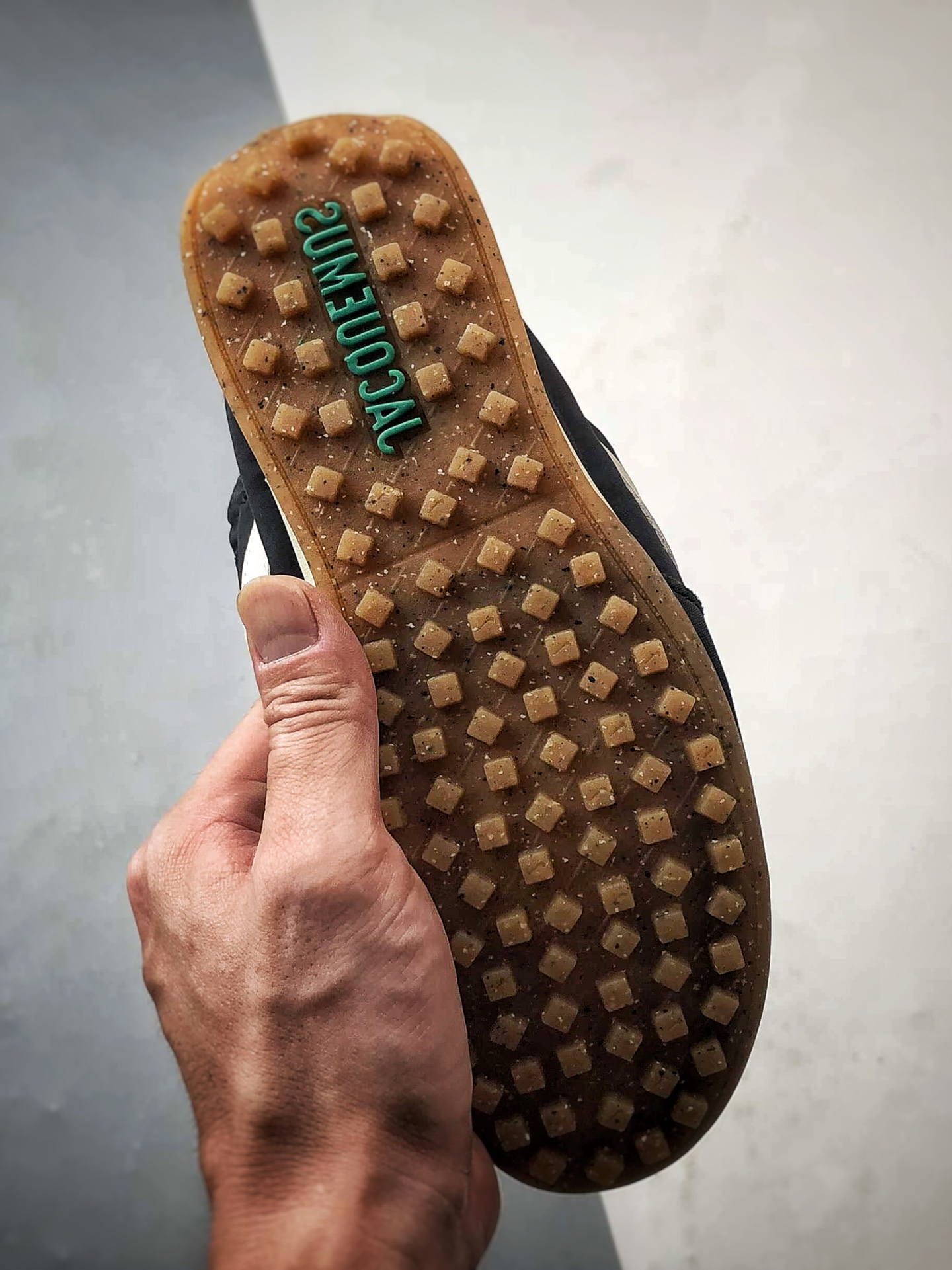 NK MoShoe x Jacquemus 黑色 联名尼龙复古柔软舒适薄底休闲鞋 HV8547-001