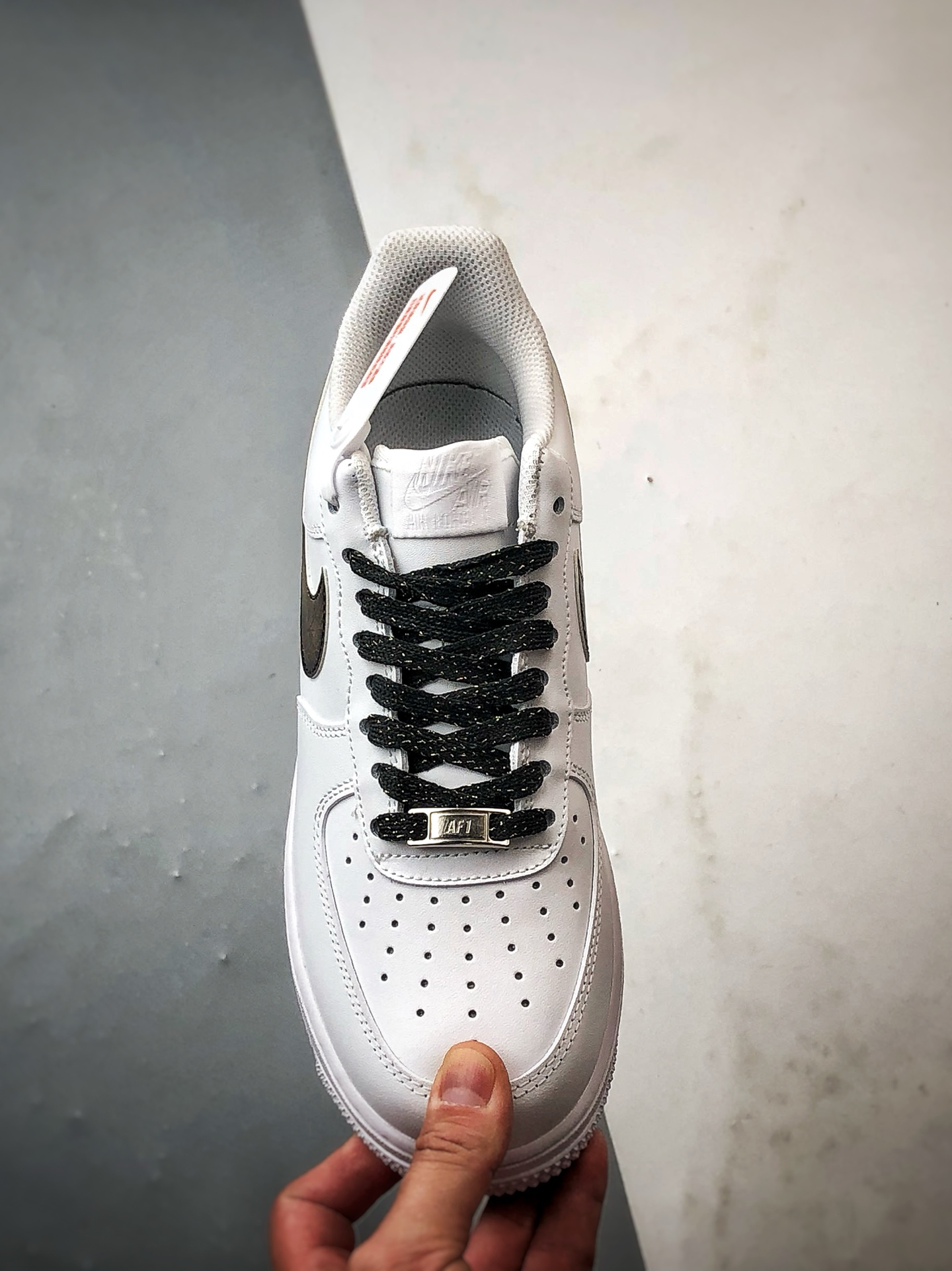 定制球鞋Air Force 1 Low 珐琅鎏金 白黑金 经典休闲运动板鞋 ZH0316-147