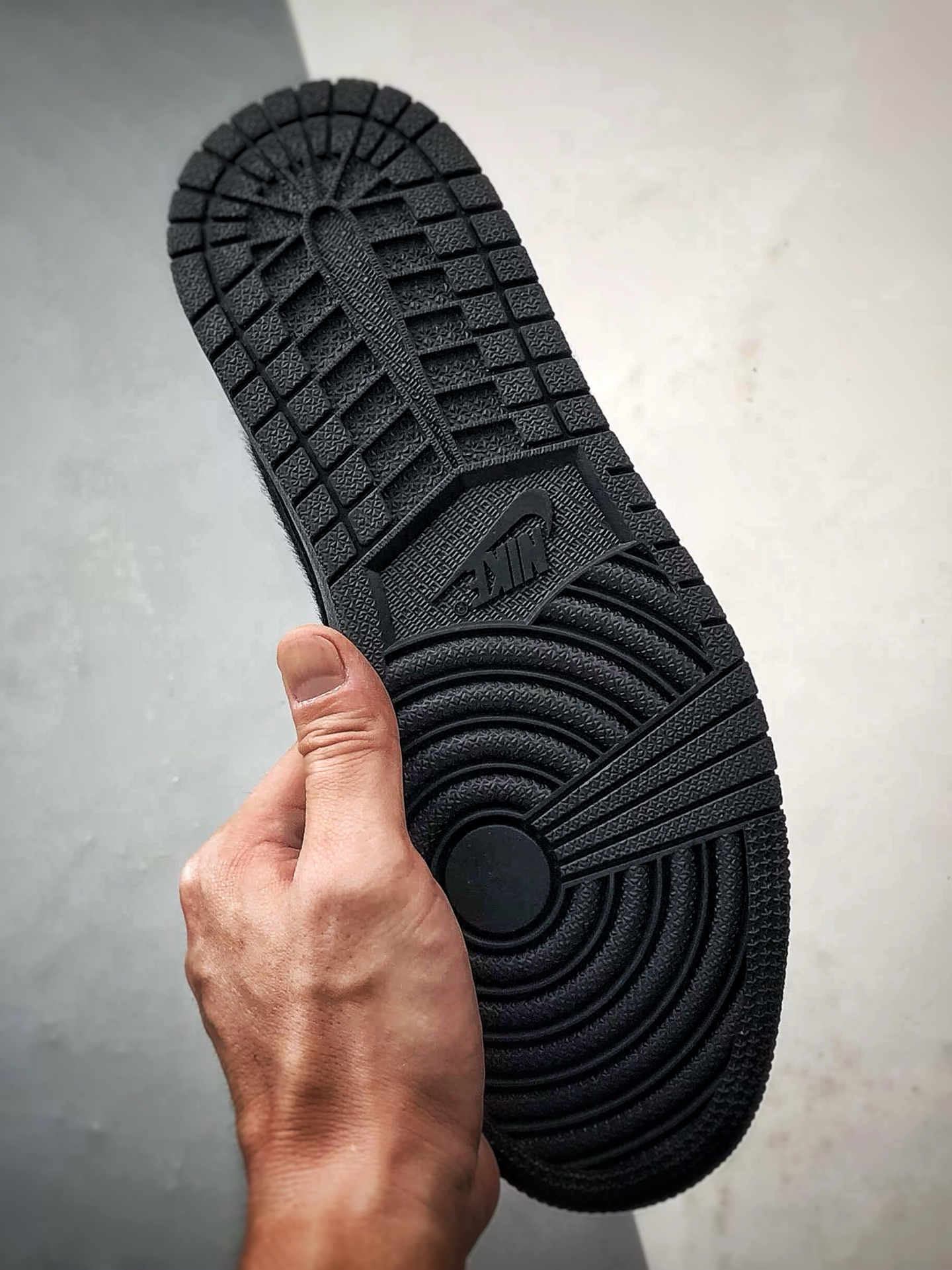 Air Jordan 1 Low ”高端定制” 科比蛇纹黑马毛倒钩 LD2028-039