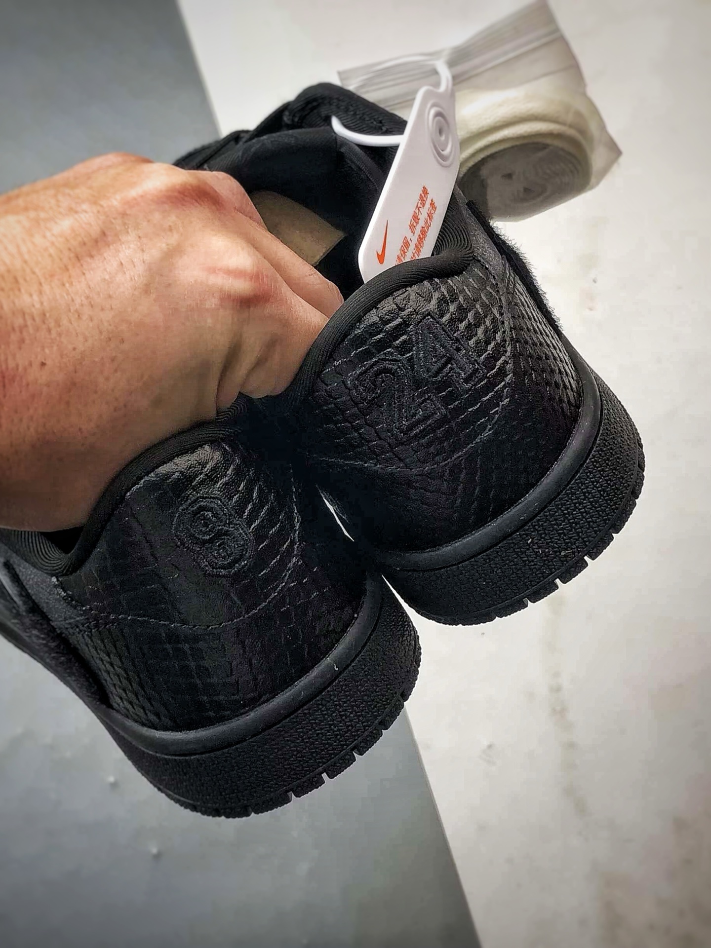 Air Jordan 1 Low ”高端定制” 科比蛇纹黑马毛倒钩 LD2028-039