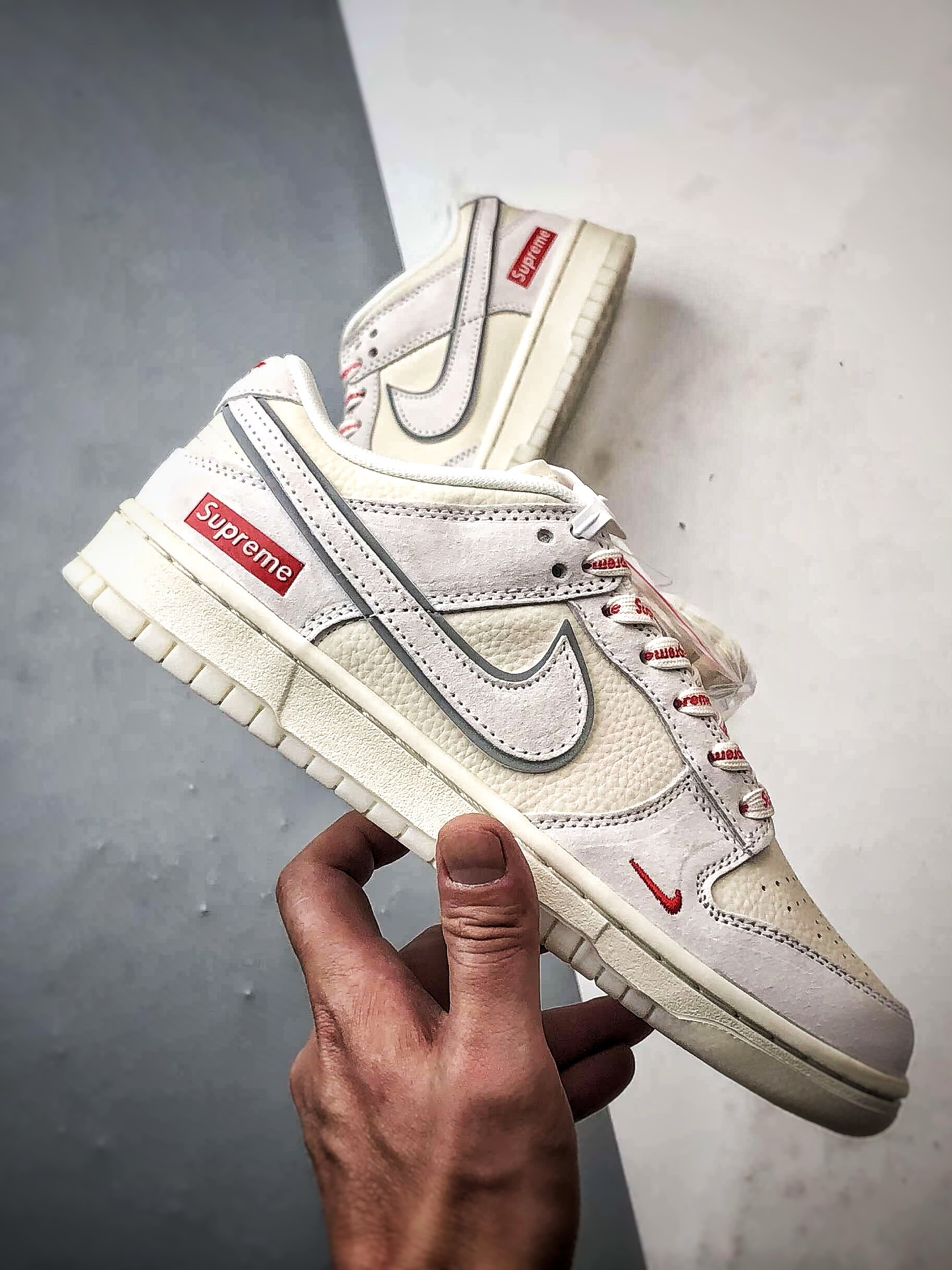 NK Dunk Low Retro ”DIY高端定制” Sup米灰红 低帮休闲运动板鞋 DN3168-007