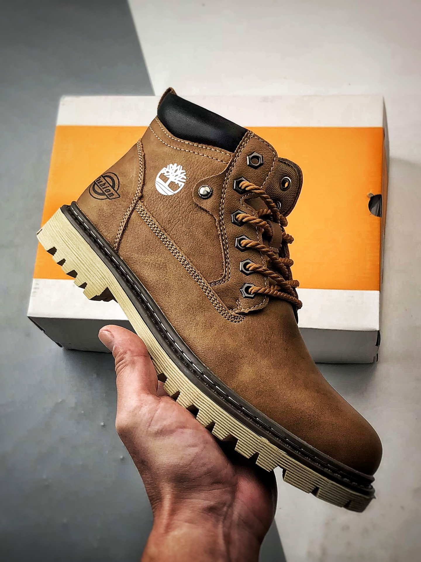 Timberland 天伯伦/添柏岚 2025秋冬款 经典款高帮工装靴 TB99156