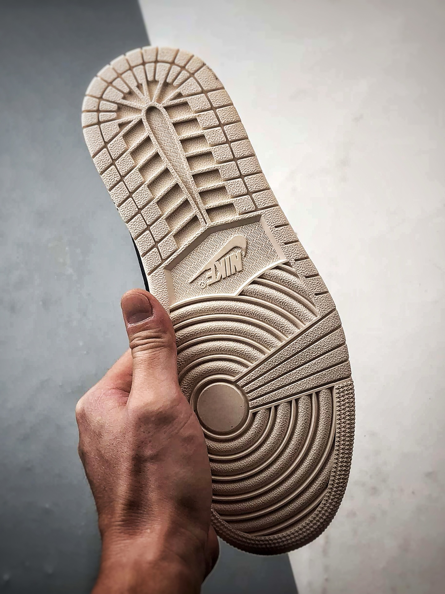 200 Air Jordan 1 Low 奶茶粉 DC0774-003