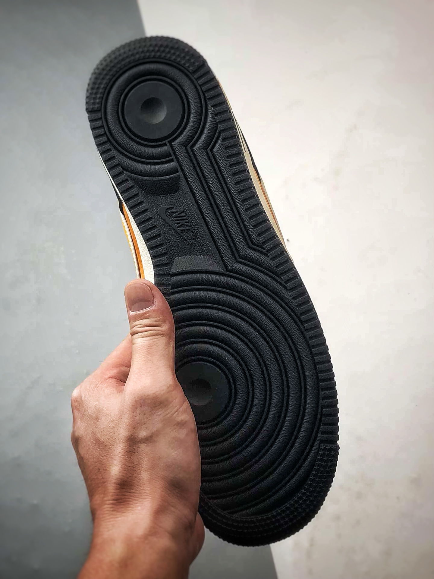 280 OW x Air Force 1 Low 黑橘麂皮 SY1388-001