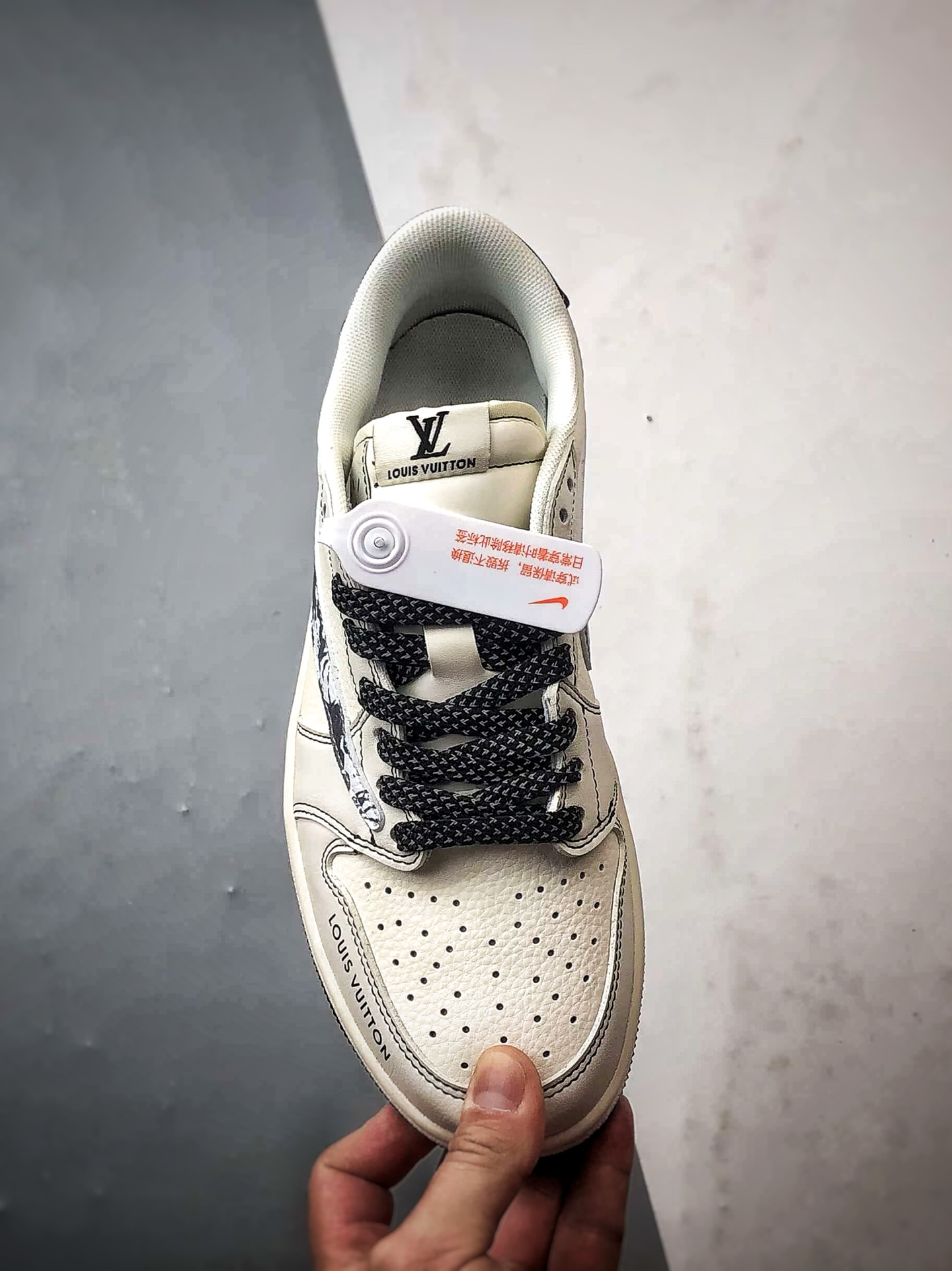290 Air Jordan 1 Low ”高端定制” LV米白黑涂鸦倒钩 XS7089-616