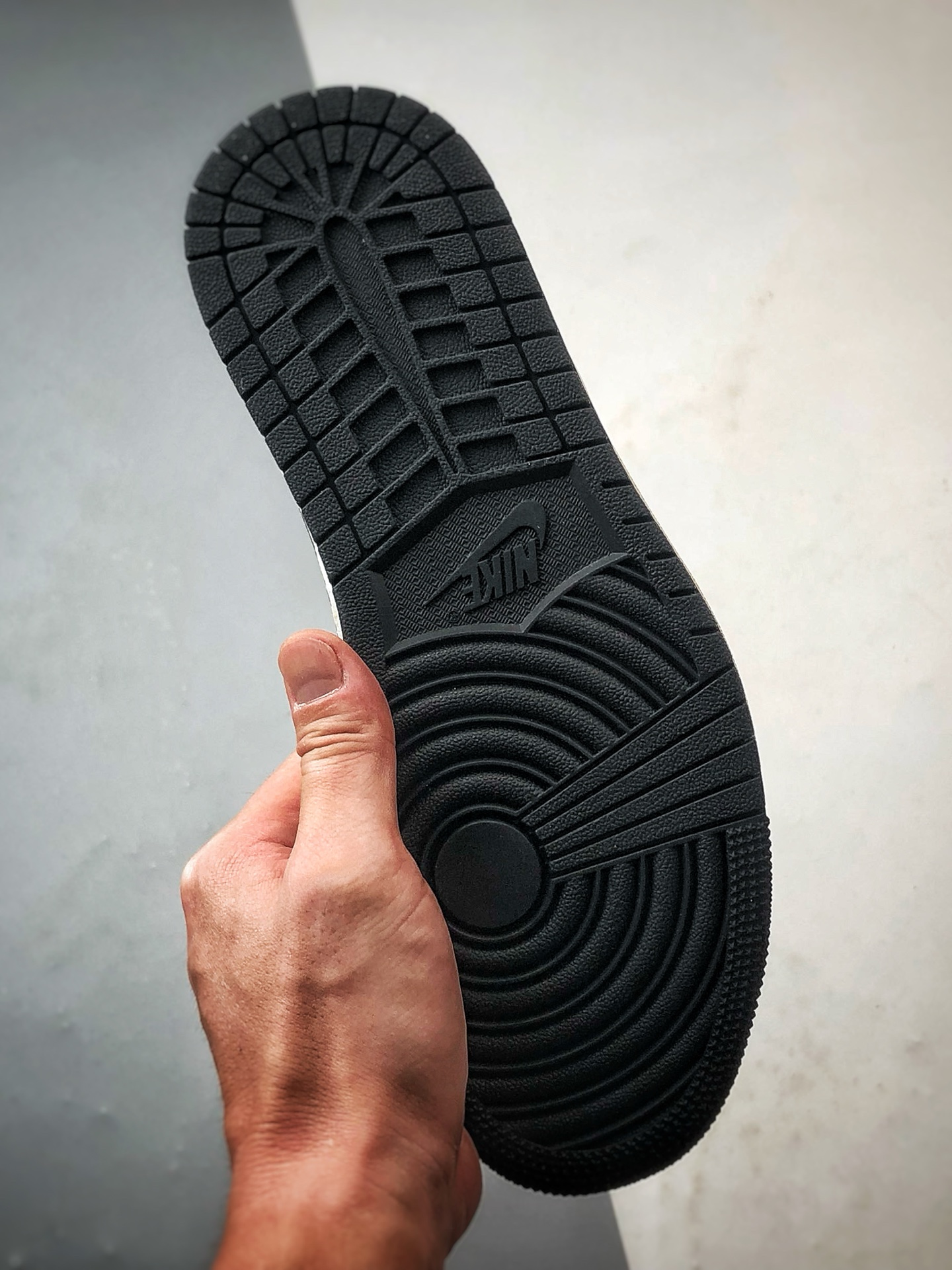 290 Air Jordan 1 Low ”高端定制” LV米白黑涂鸦倒钩 XS7089-616