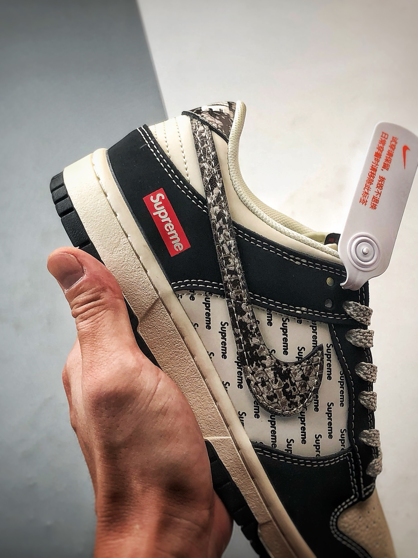 NK Dunk Low Retro ”DIY高端定制” Sup印字米黑蛇纹钩 低帮休闲运动板鞋 XS6089-624 NK Dunk Low Retro ”DIY高端定制” Sup印字米黑蛇纹钩 低帮休闲运动板鞋 XS6089-624