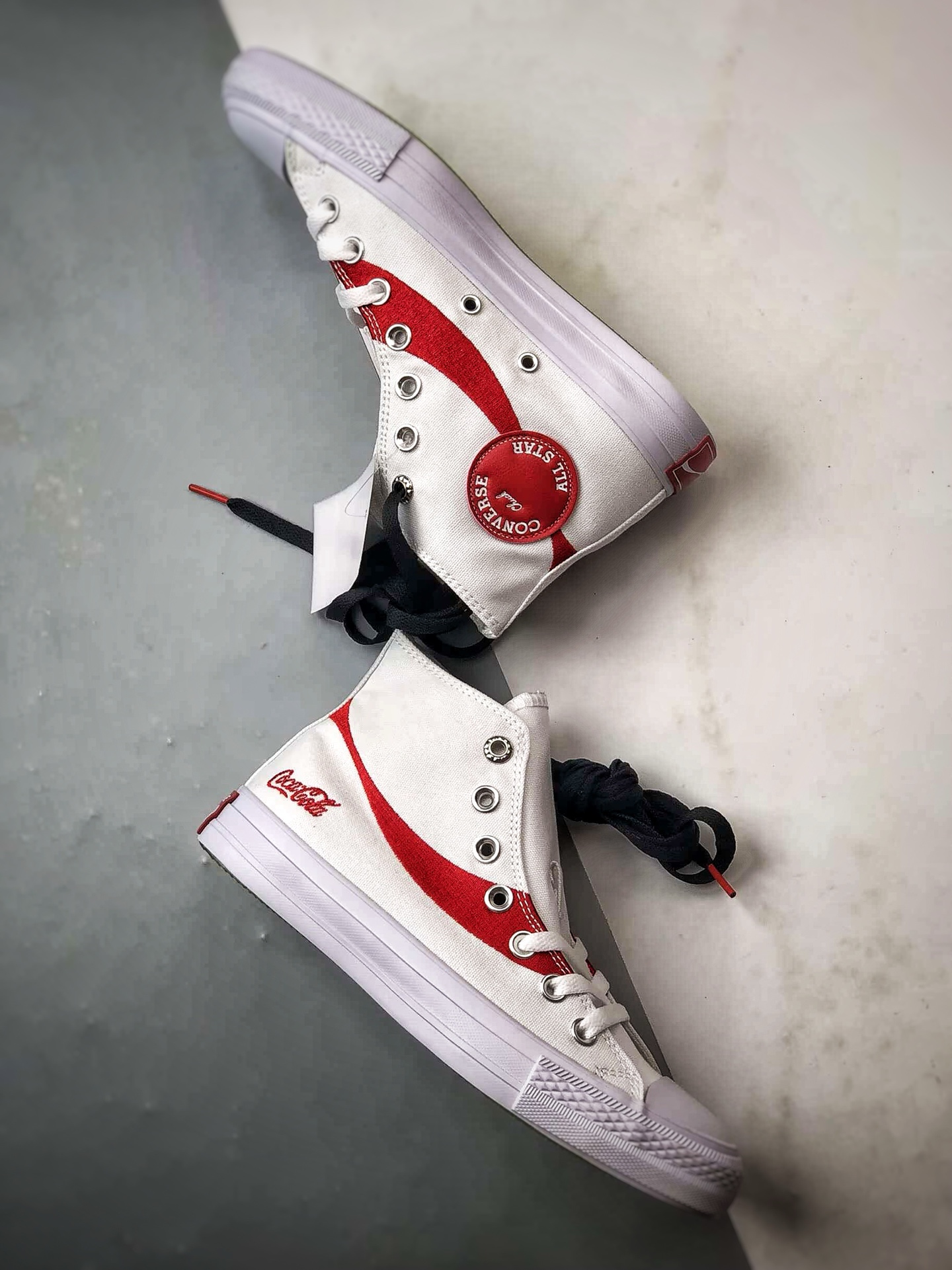 Converse x Coca-Cola 白色 匡威可口可乐全新联名高帮帆布鞋 A18434C