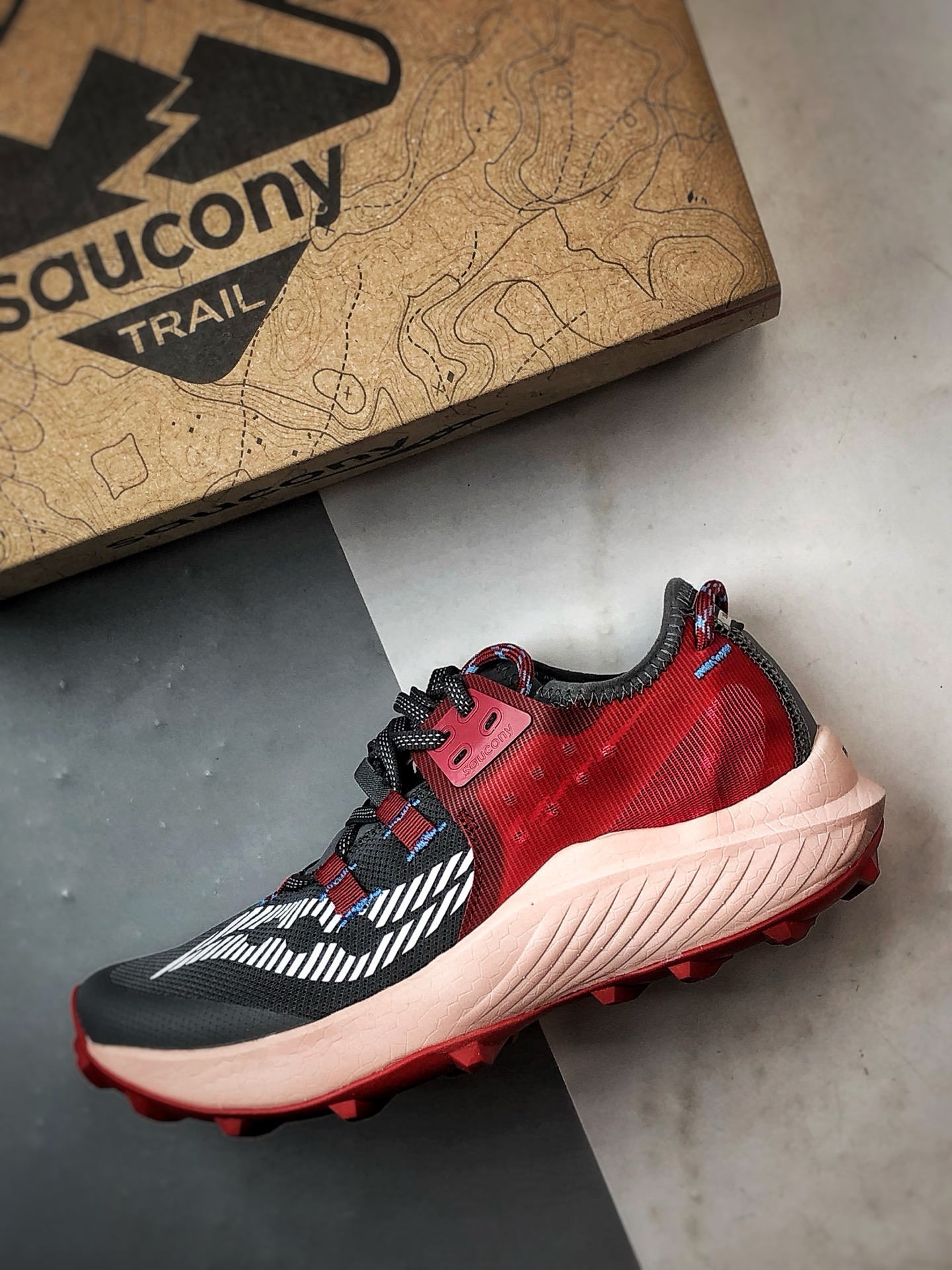 Saucony Endorphin Rift 酒红灰 咖翼碳板舒适缓震户外越野跑鞋